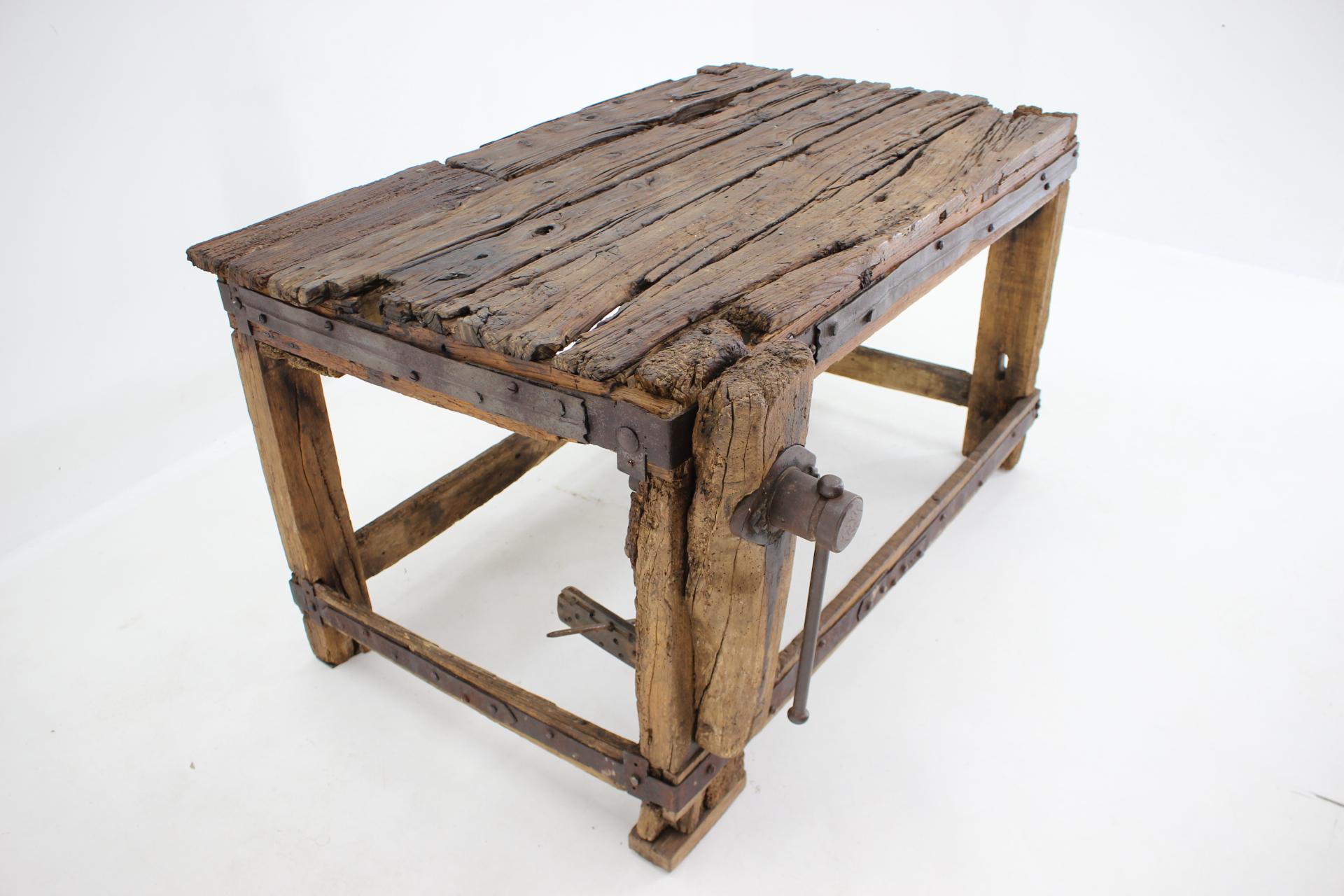 Wood 1930s Italian Working Bench For Sale