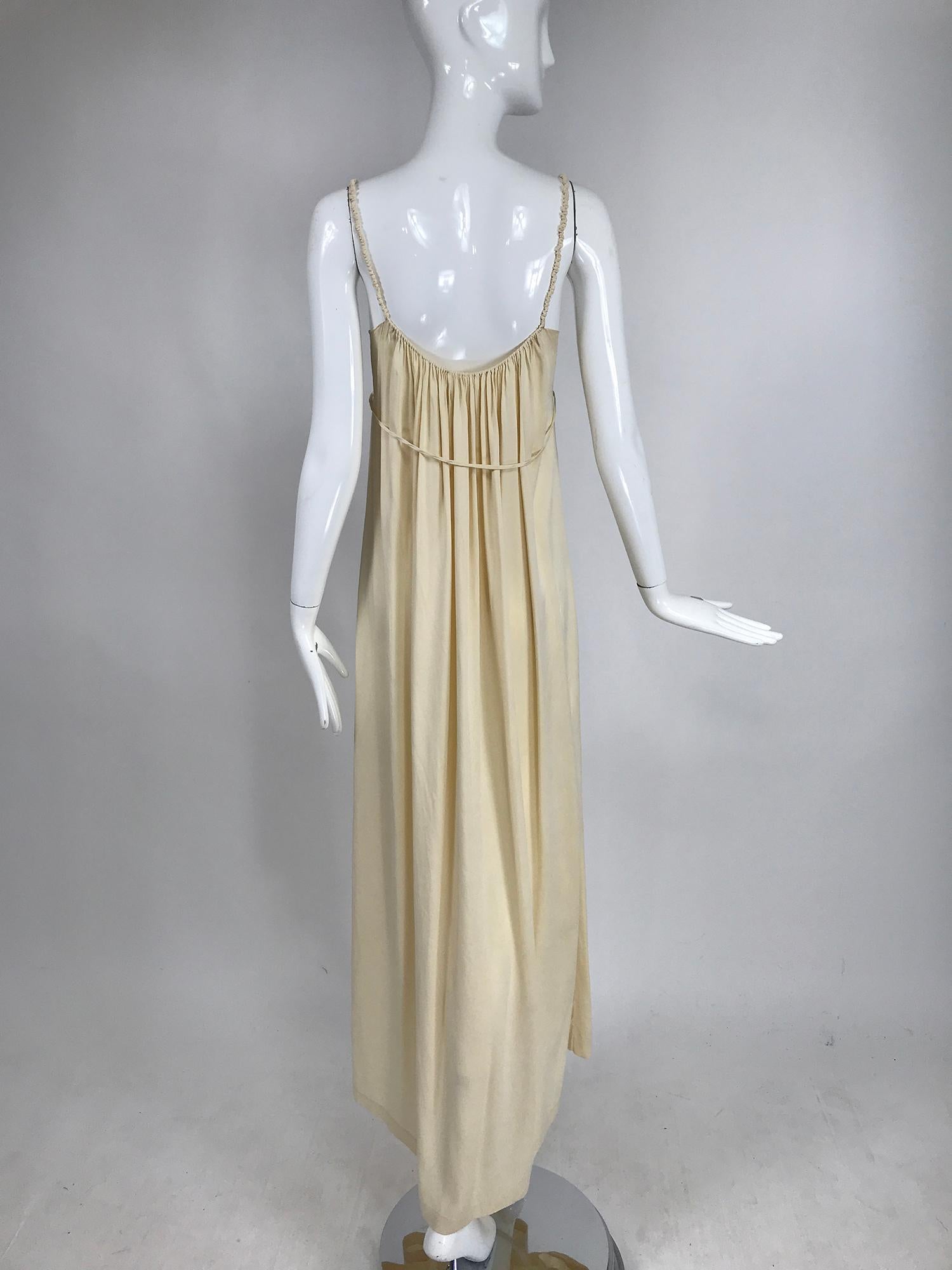 1930s Ivory Crepe de Chine Applique Gown  In Good Condition In West Palm Beach, FL