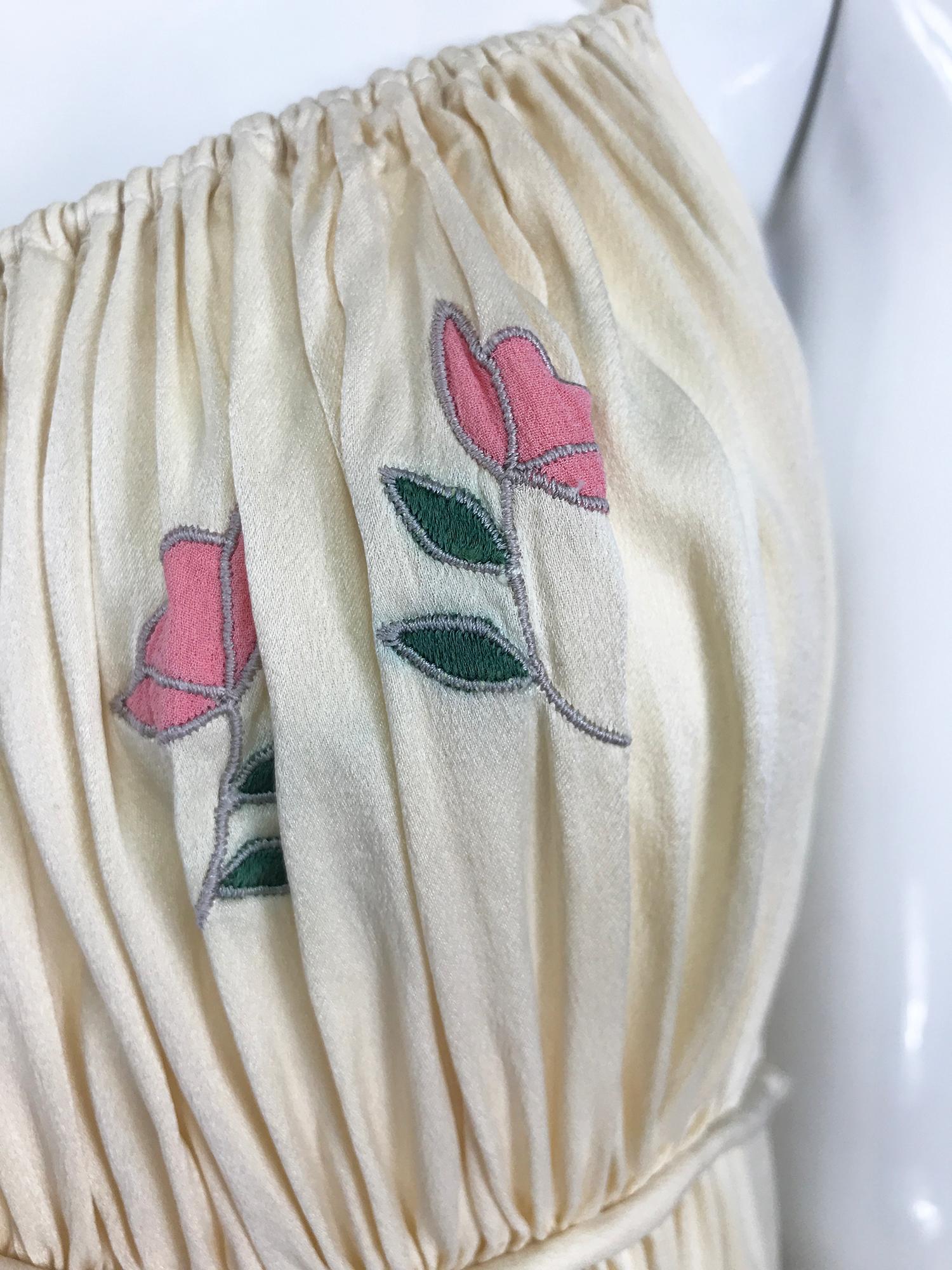 1930s Ivory Crepe de Chine Applique Gown  4