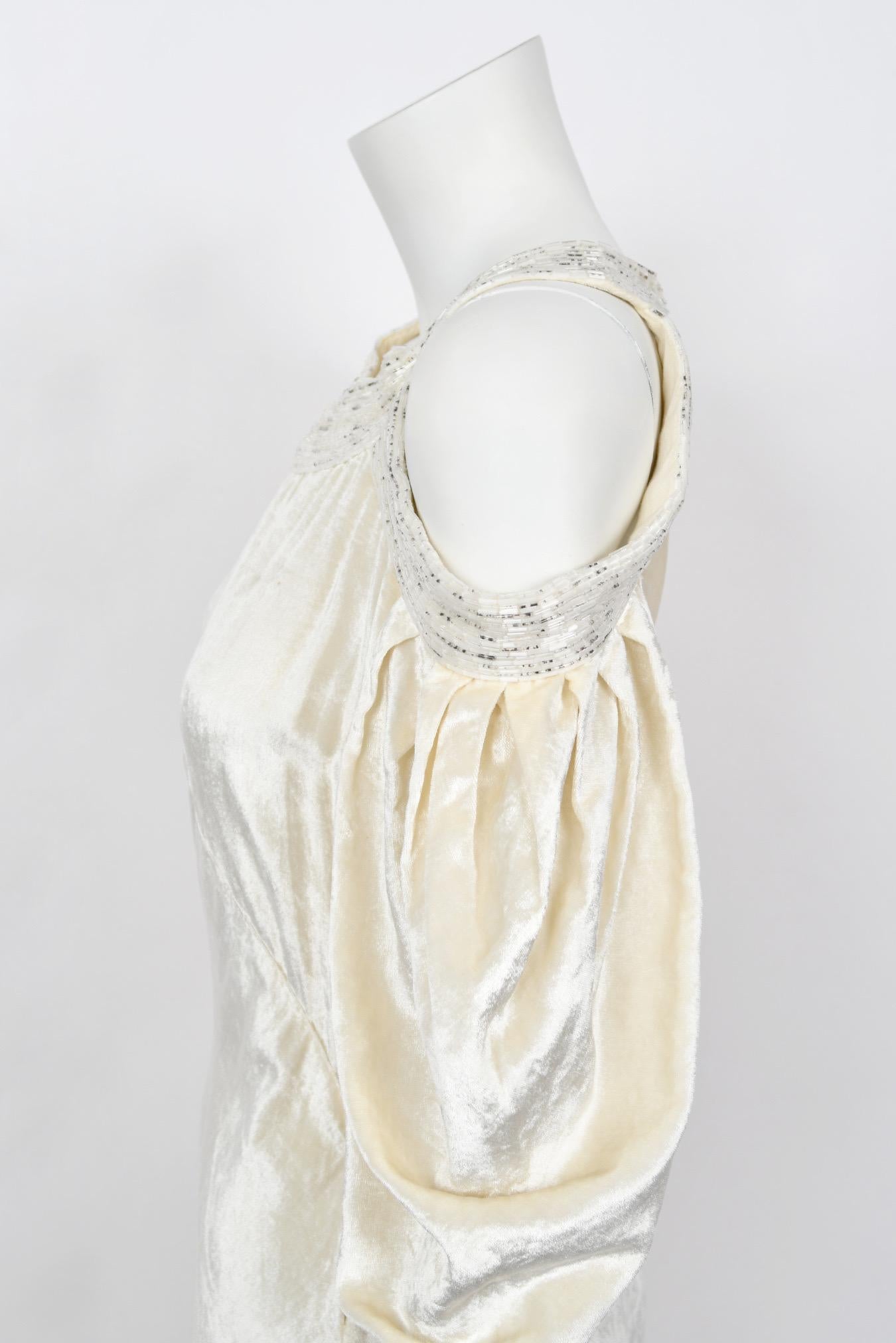 1930's Ivory Silk Velvet Beaded Cut-Out Shoulders Bias-Cut Old Hollywood Gown 4