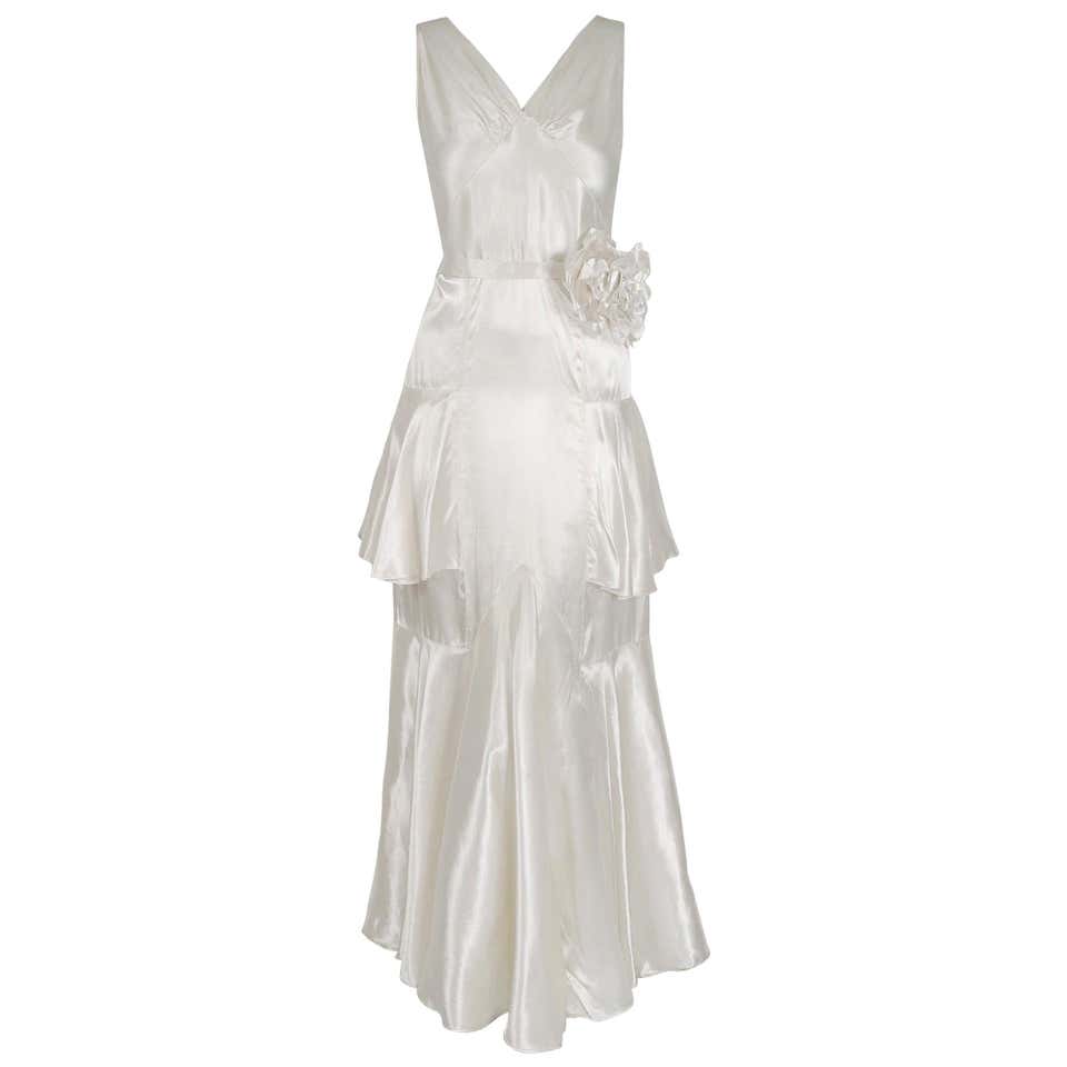 Old Hollywood Gown For Sale on 1stDibs old hollywood dresses, old