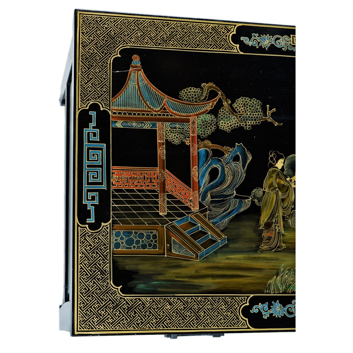 Giltwood 1930s James Mont Style Black Lacquer Gilt Asian Modern Chinoiserie Coffee Table