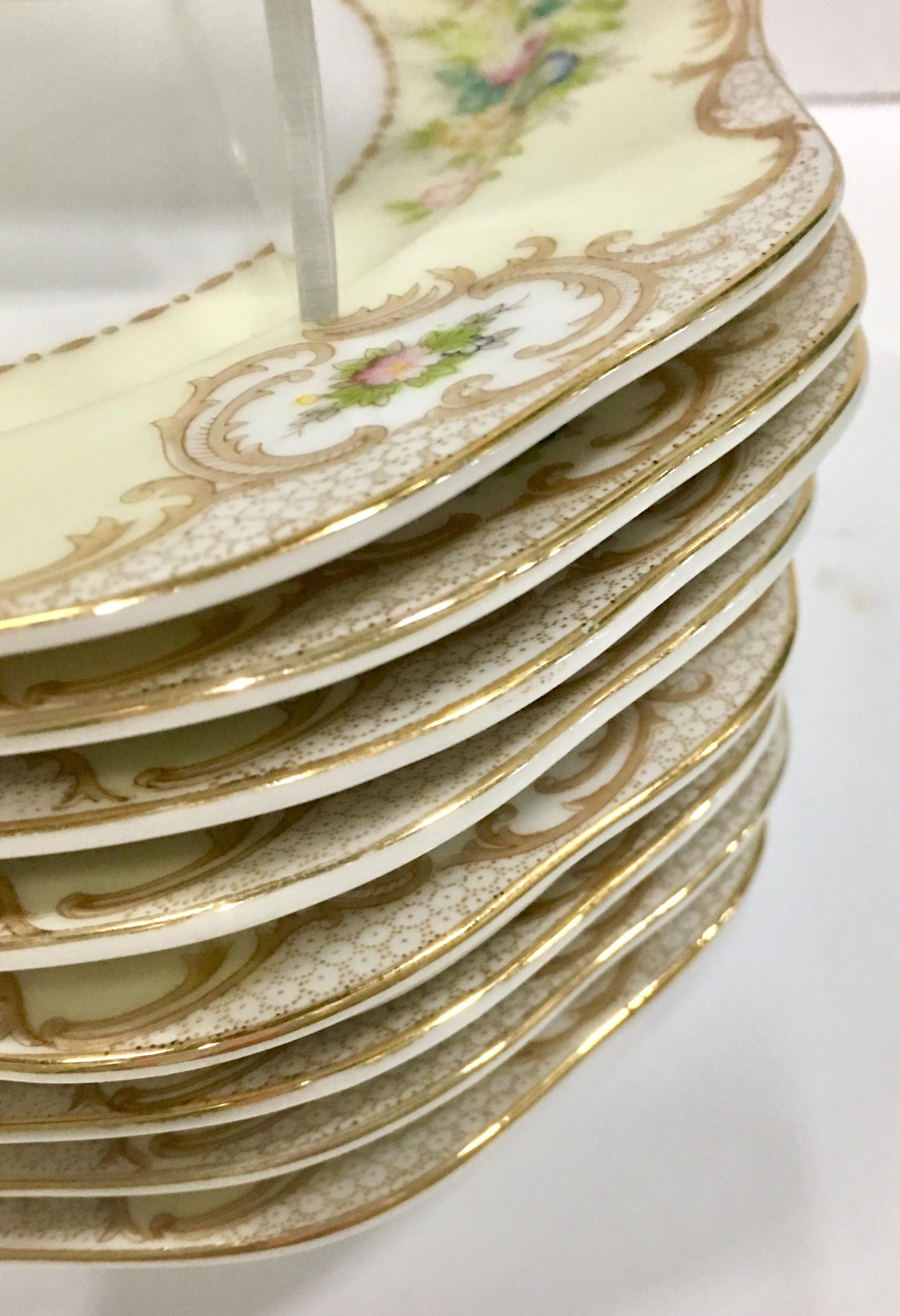 Art Nouveau 1930'S Japanese Porcelain & 22 Karat Gold Dinnerware S/17 Plates By Meito