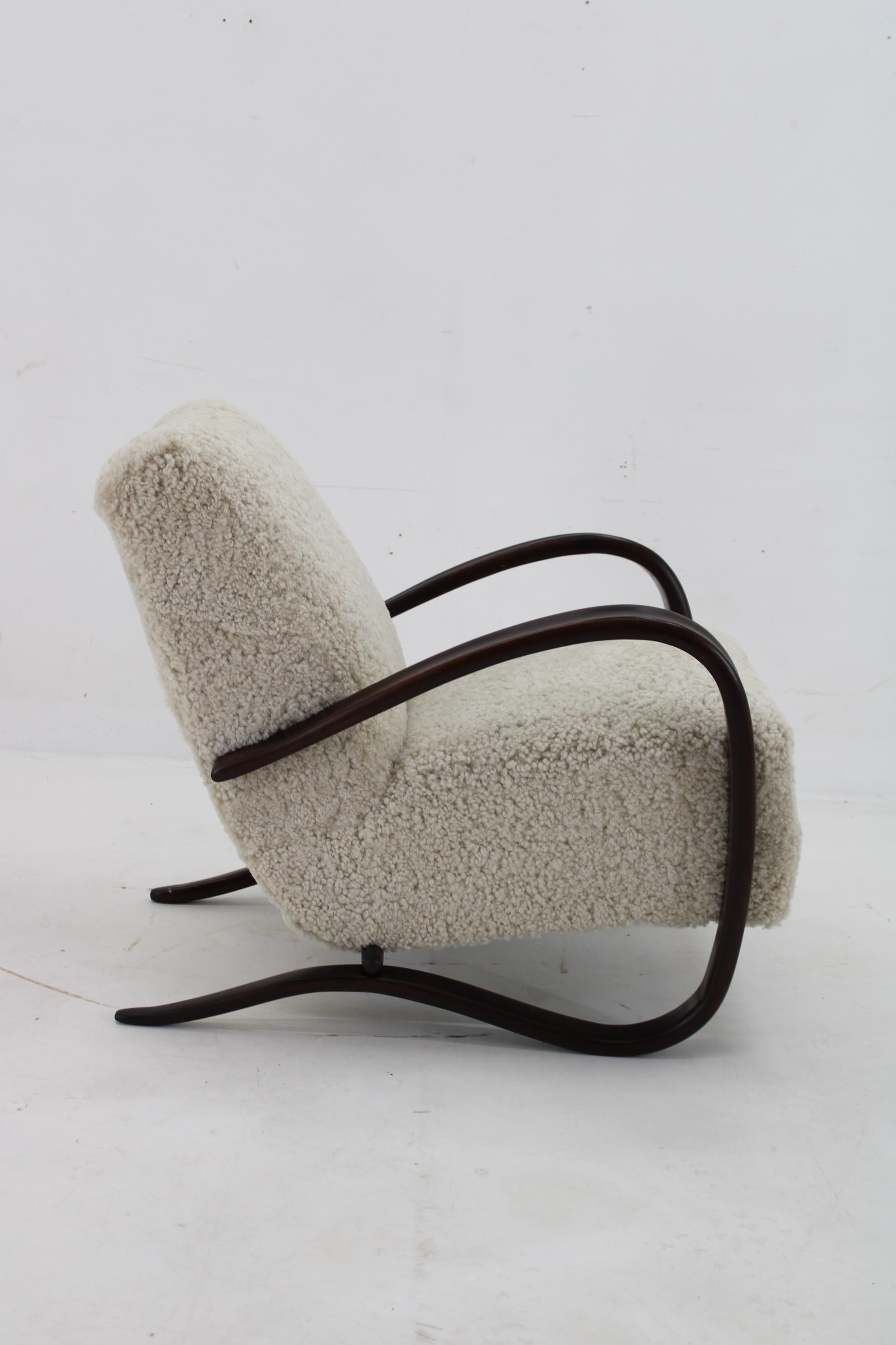Mid-20th Century 1930s Jindrich Halabala Thonet H-269 Armchair in Sheepskin, Restored