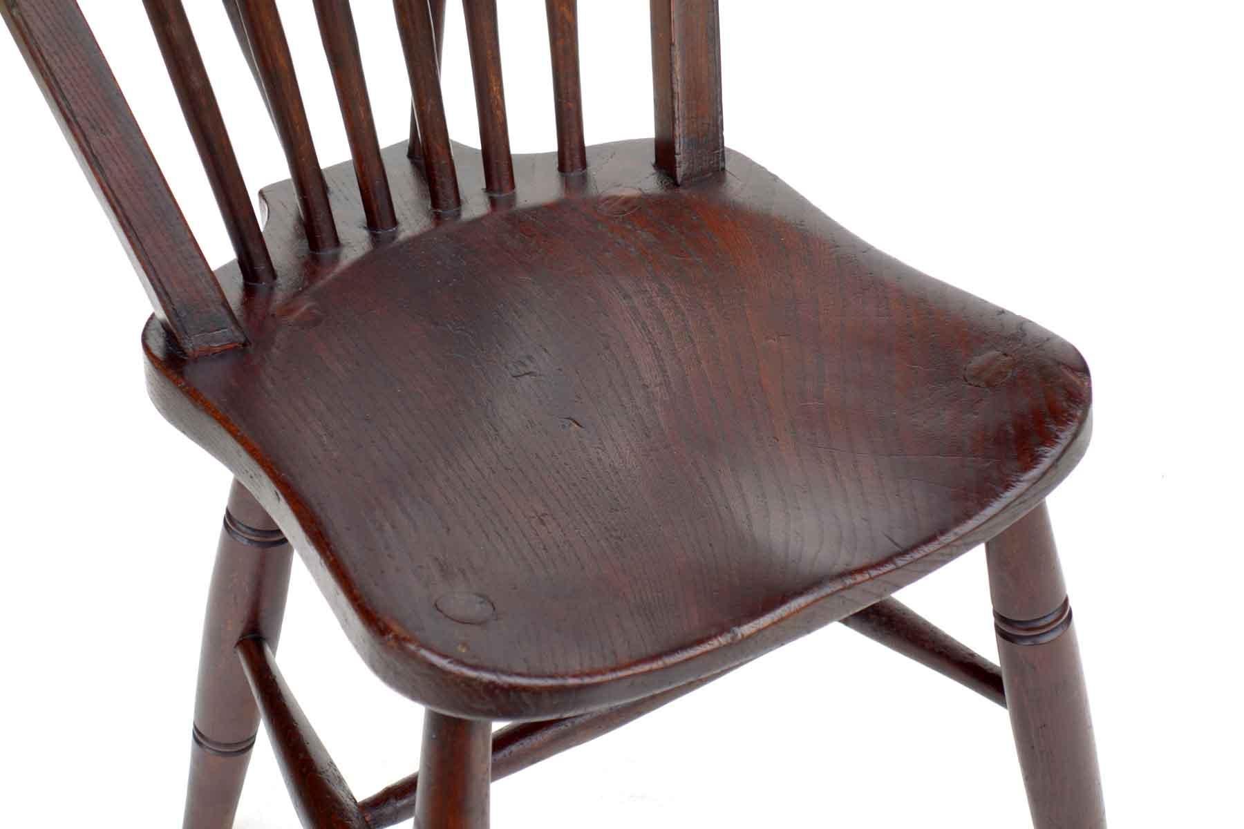 Wood 1930s John Gomm English Windsor Chair Set of 6 For Sale