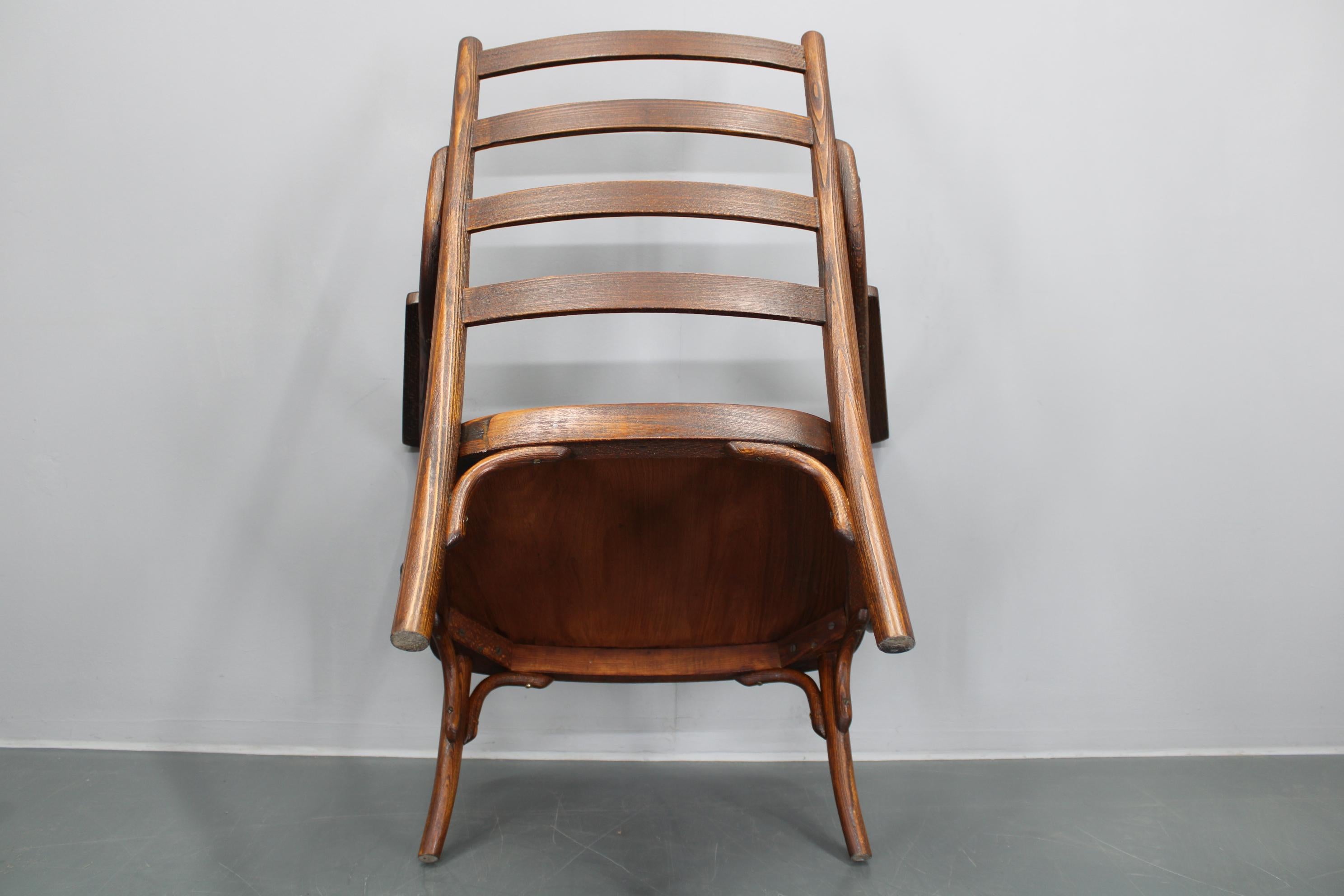1930s Josef Frank Restored Beech Armcahir by Thonet Model A403/F, Czechoslovakia For Sale 7