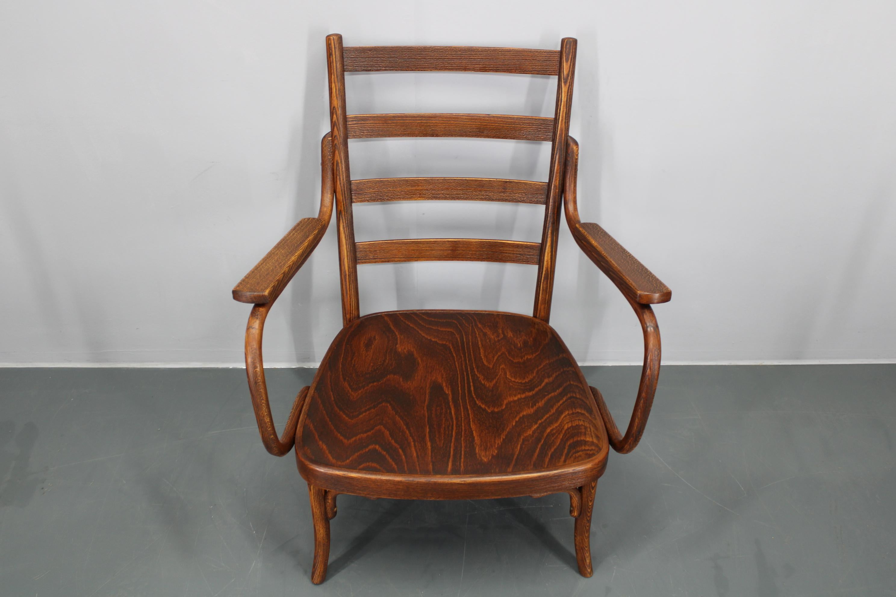 1930s Josef Frank Restored Beech Armcahir by Thonet Model A403/F, Czechoslovakia For Sale 2
