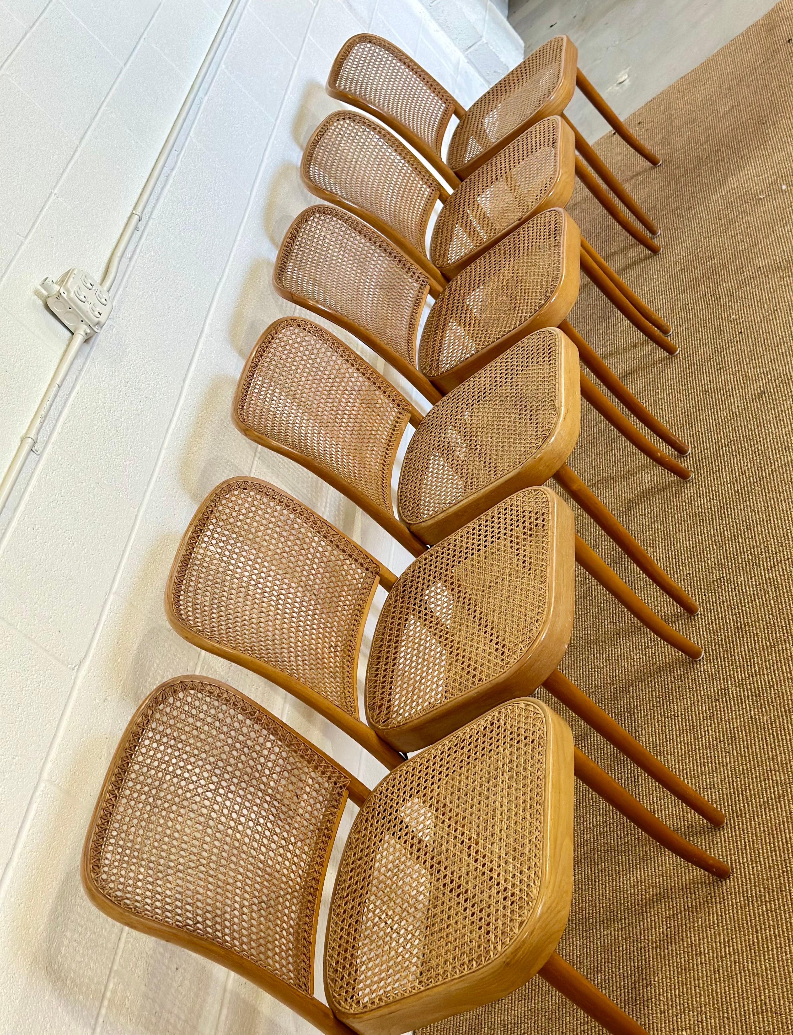 1930er Josef Hoffmann Nr. 811 Prag Bugholz & Rohrgeflecht Esszimmerstühle - 6er Set im Angebot 8