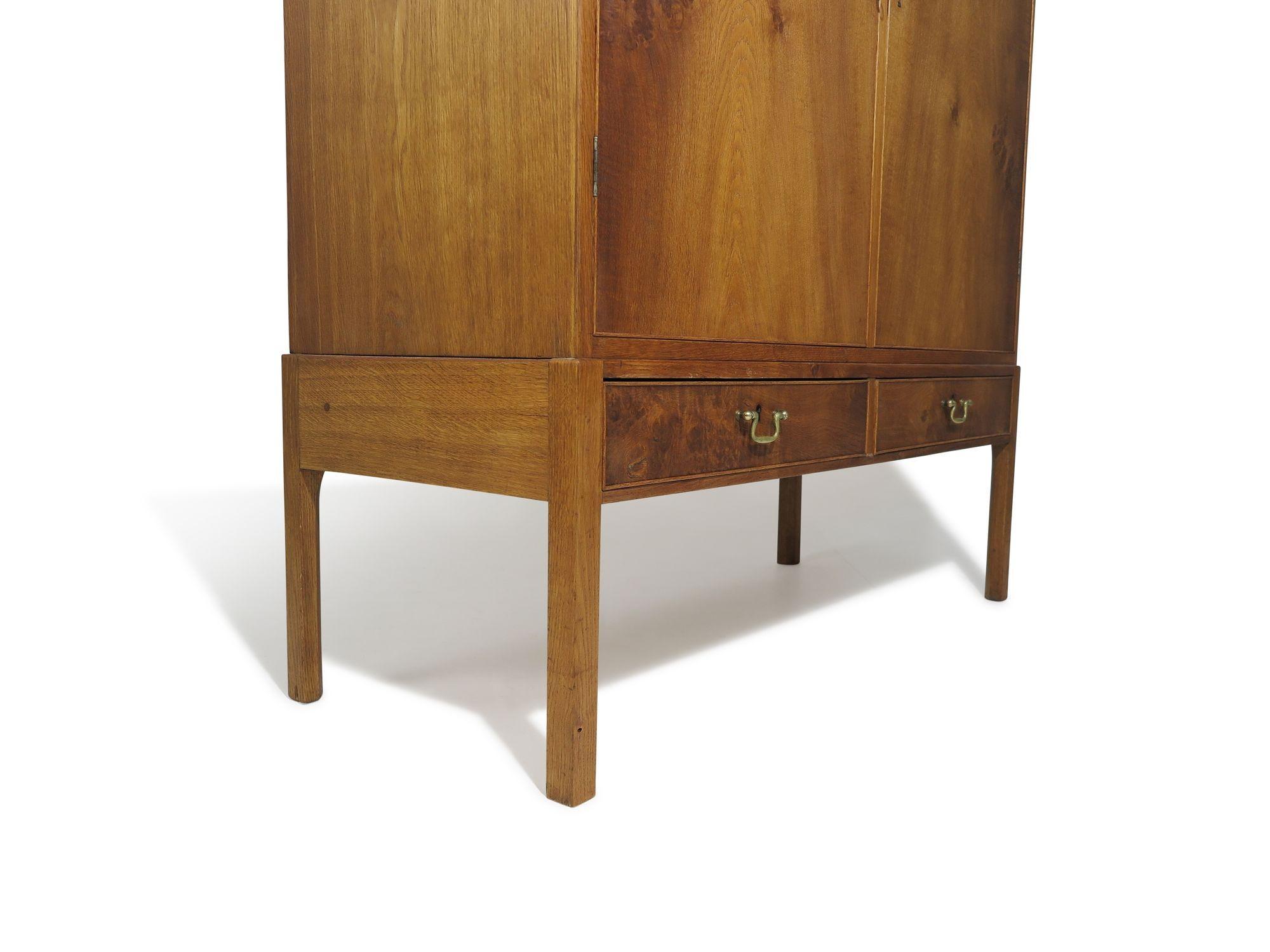 Chêne Buffet haut en chêne danois des années 1930 Kaare Klint pour Rud Rasmussen Snedkerier en vente