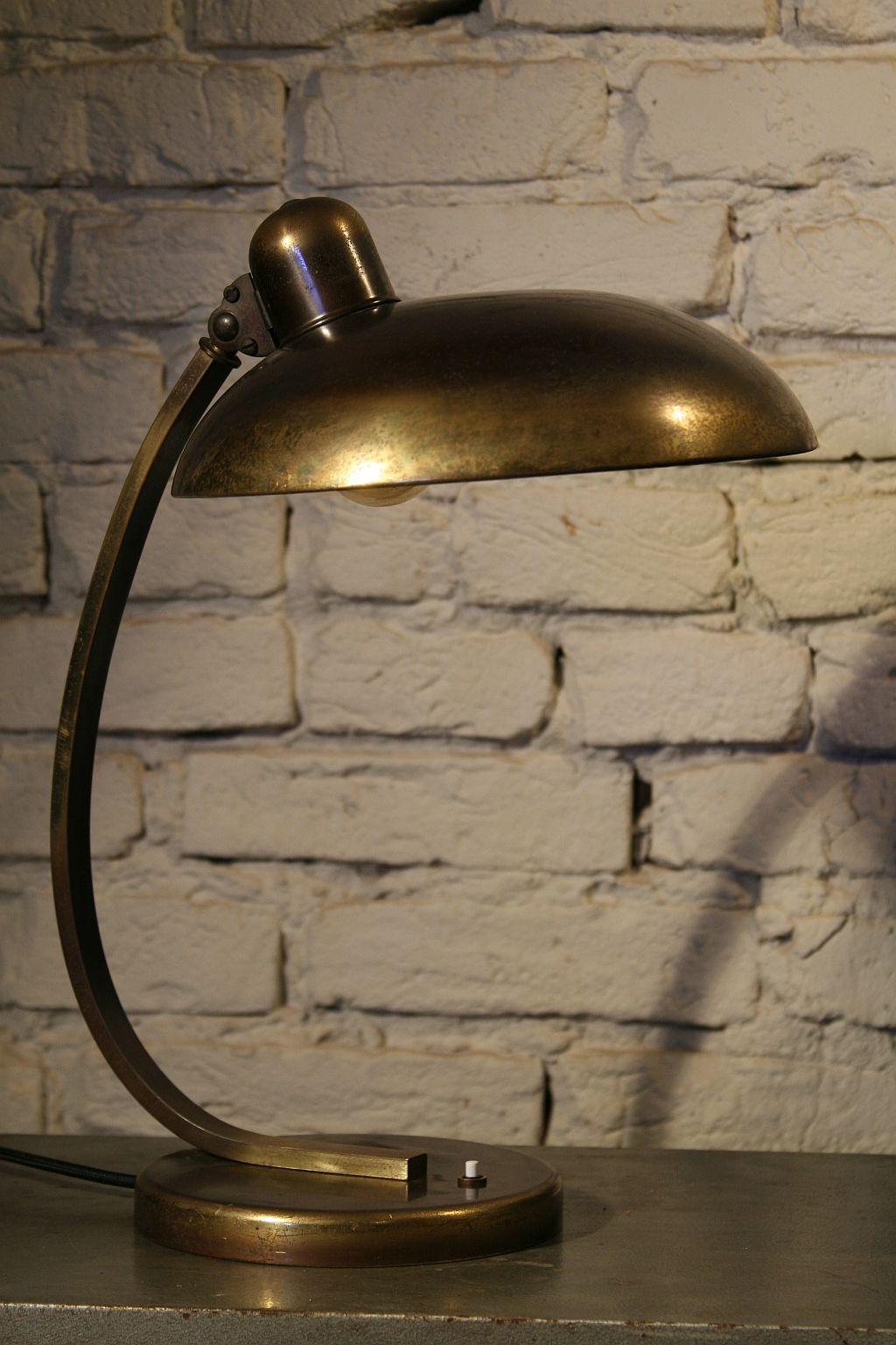 Kaiser-Idell-Tischlampe Modell 6750 von Christian Dell, 1930er Jahre (Art déco)