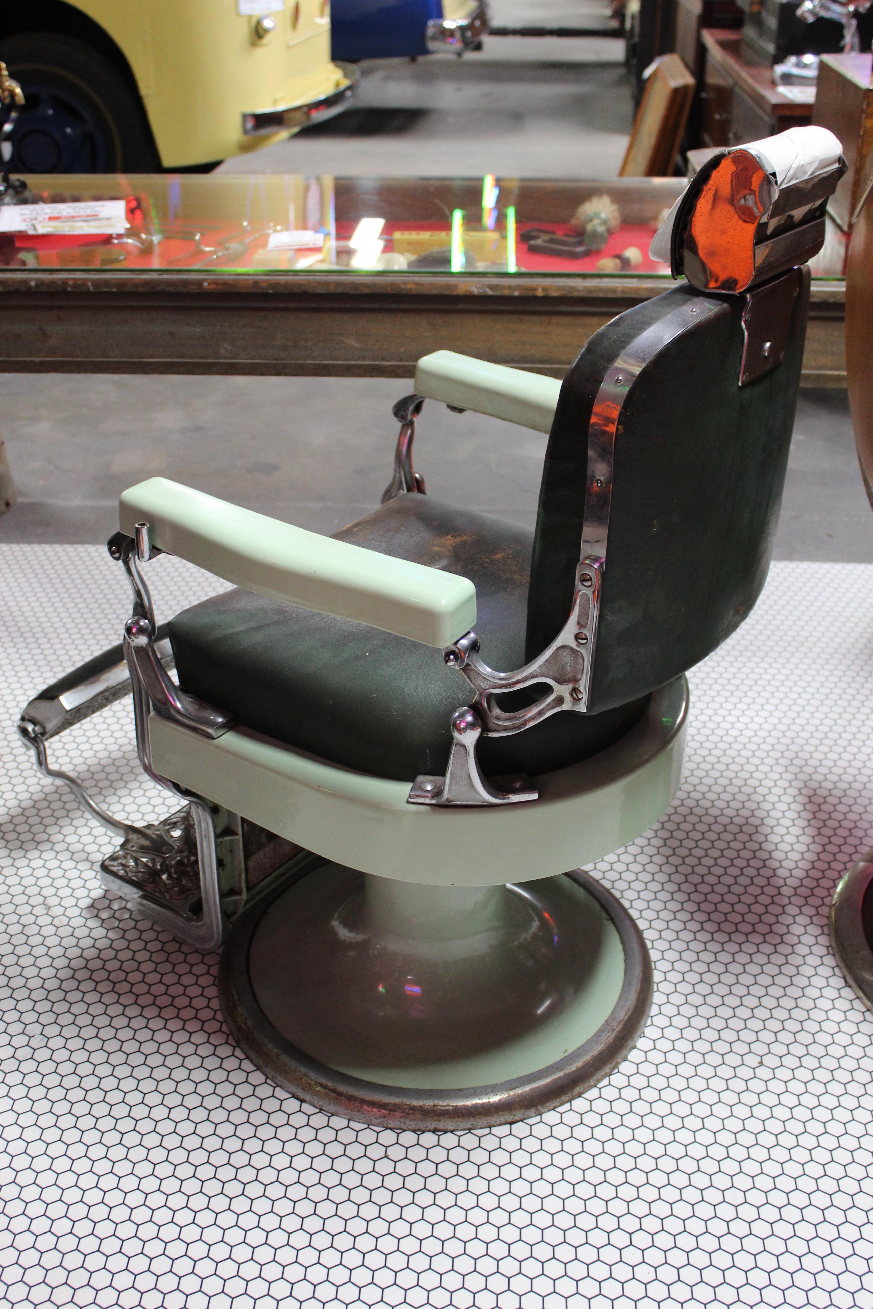 1930s Koken Antique Barber Chair For Sale 7