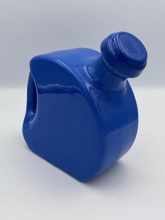 1930 Jarra de cerámica azul lapislázuli Art Decó para agua del frigorífico y tapón a juego