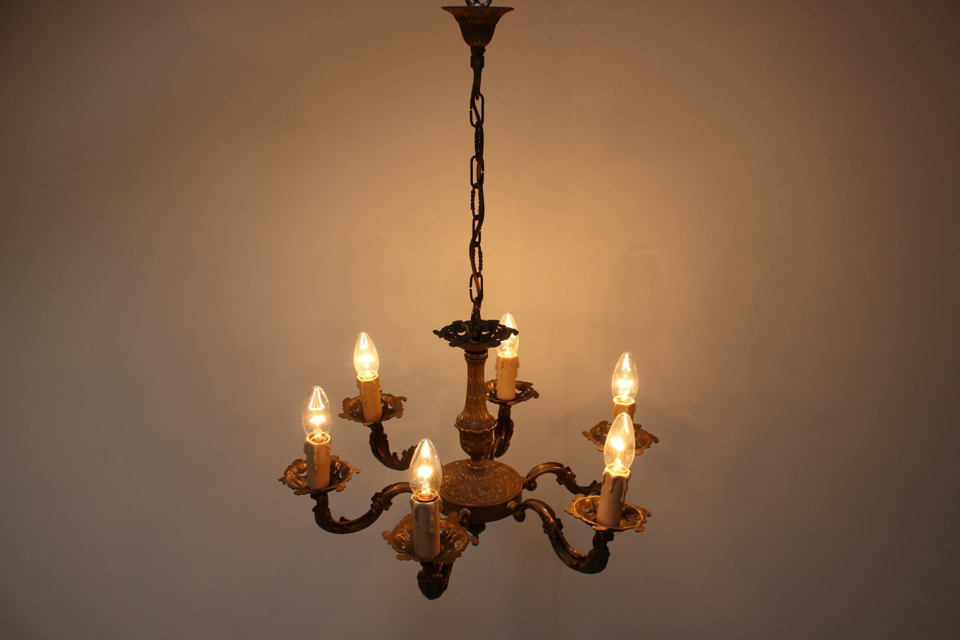 1930s Large Art Deco Chandelier, Czechoslovakia For Sale 2