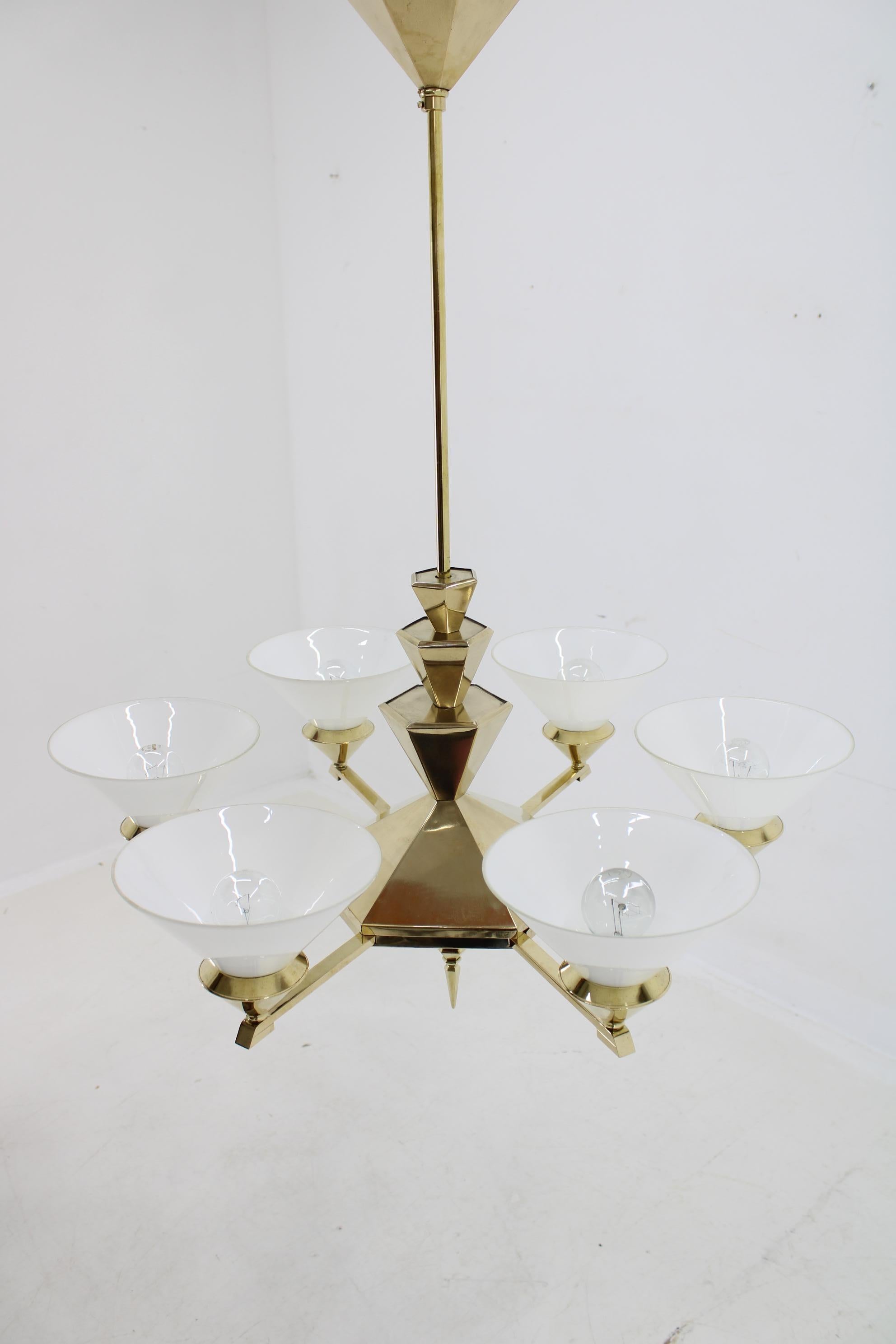 Mid-Century Modern 1930s Large Brass  Chandelier By Anyz , Czechoslovakia For Sale