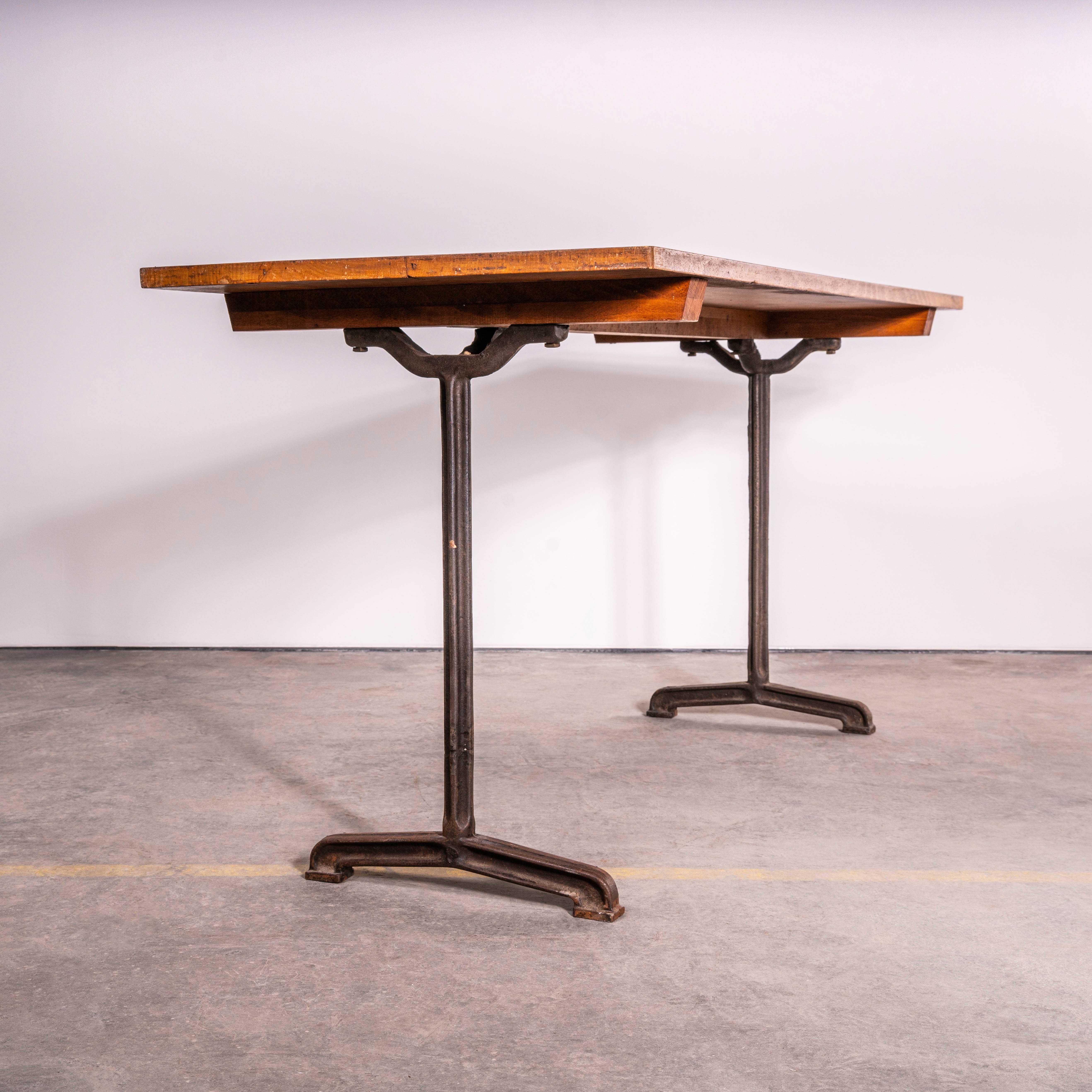 1930's Large French Cast Base Café Dining Table (3484) In Good Condition For Sale In Hook, Hampshire