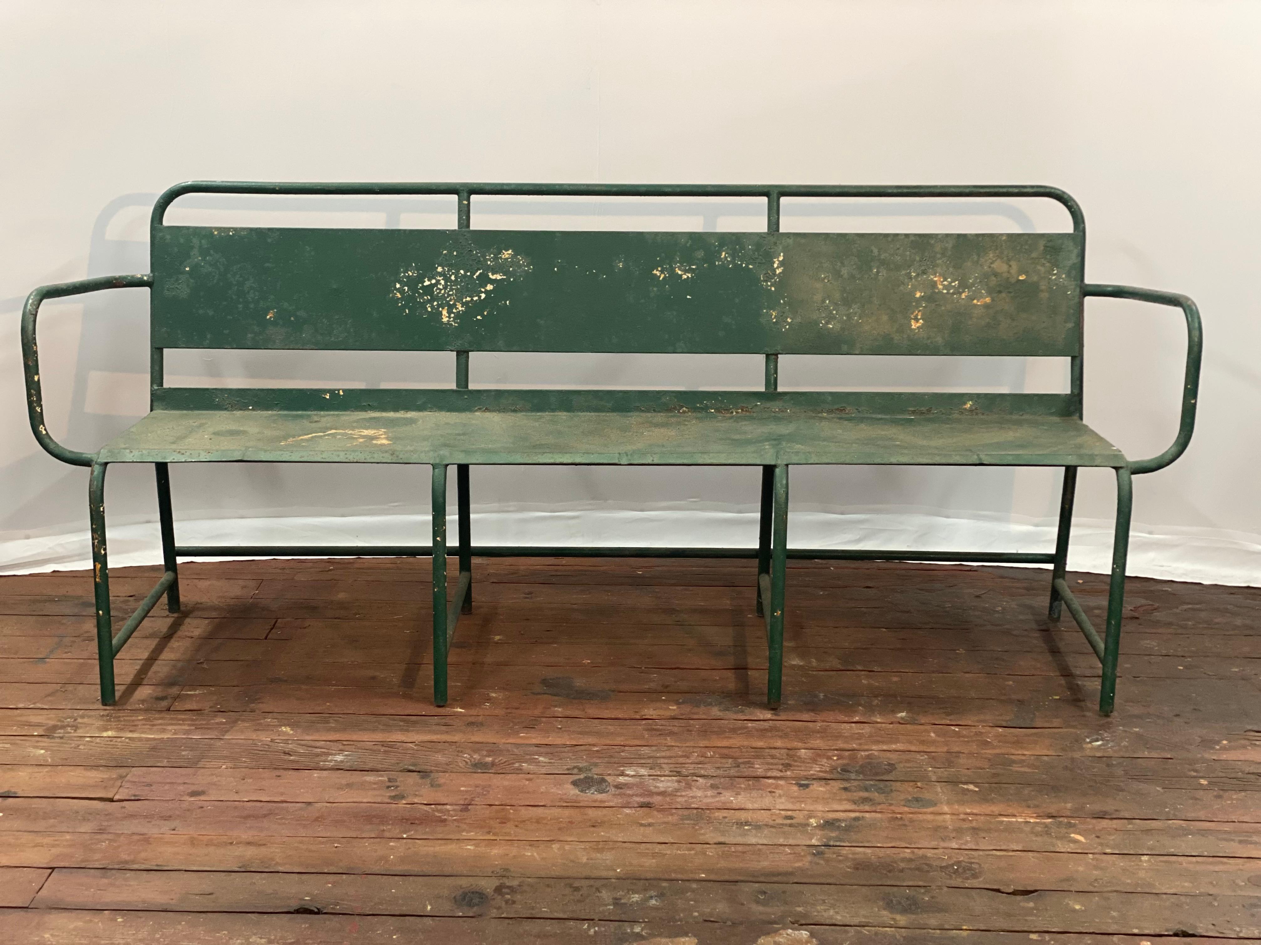 Panchina industriale in ferro tubolare di grandi dimensioni del 1930 in vendita 10