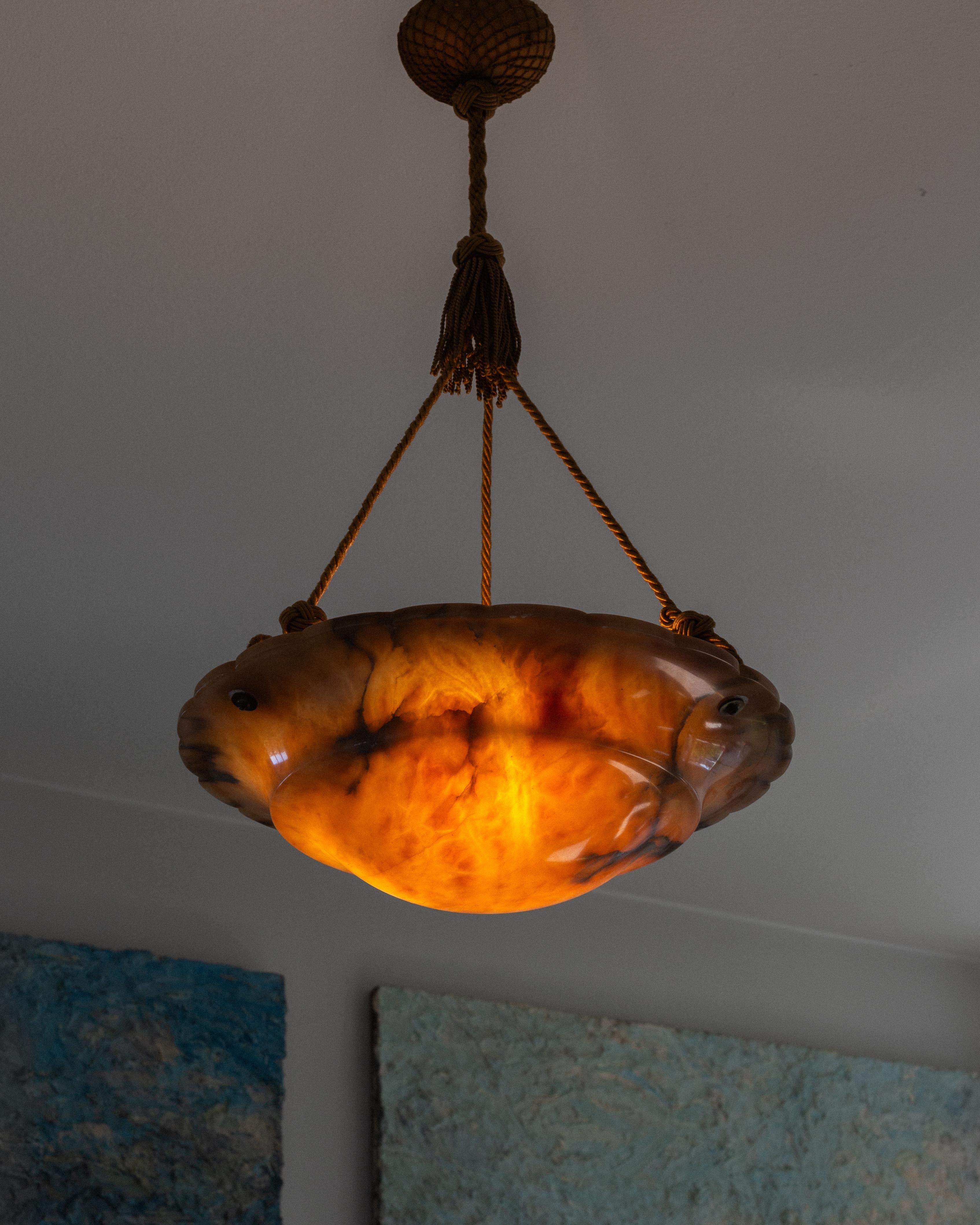 1930s Large Marbled Alabaster Chandelier with Scalloped Brim  Sweden, Art Deco In Good Condition In Stockholm, SE