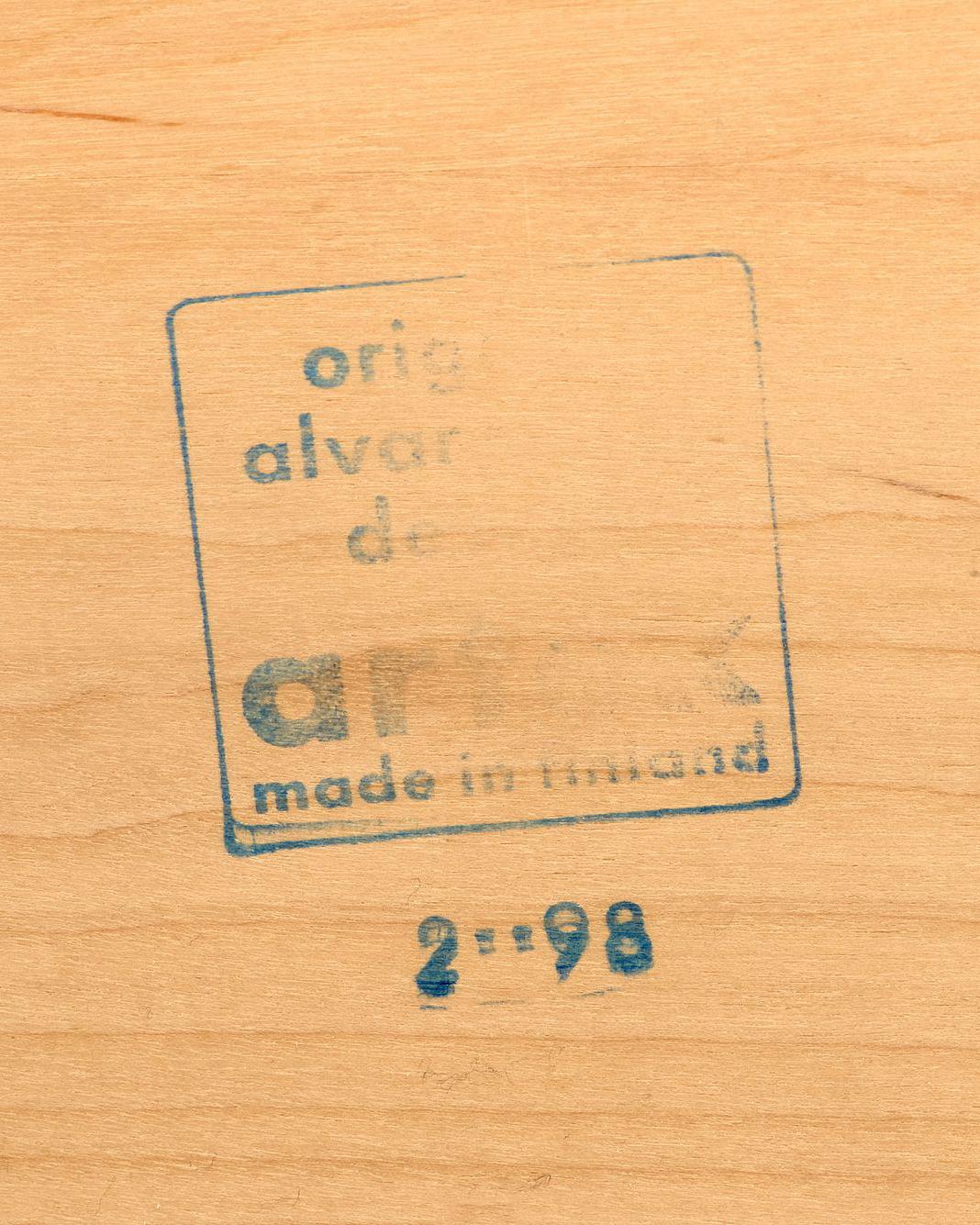 1930s Large Square Dining Table by Alvar Aalto for Artek Finland For Sale 4