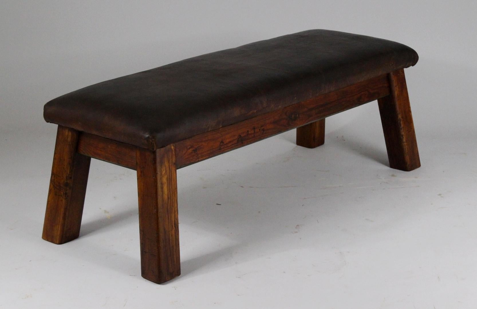 Leather gym bench from the 1930s. Nice patina.