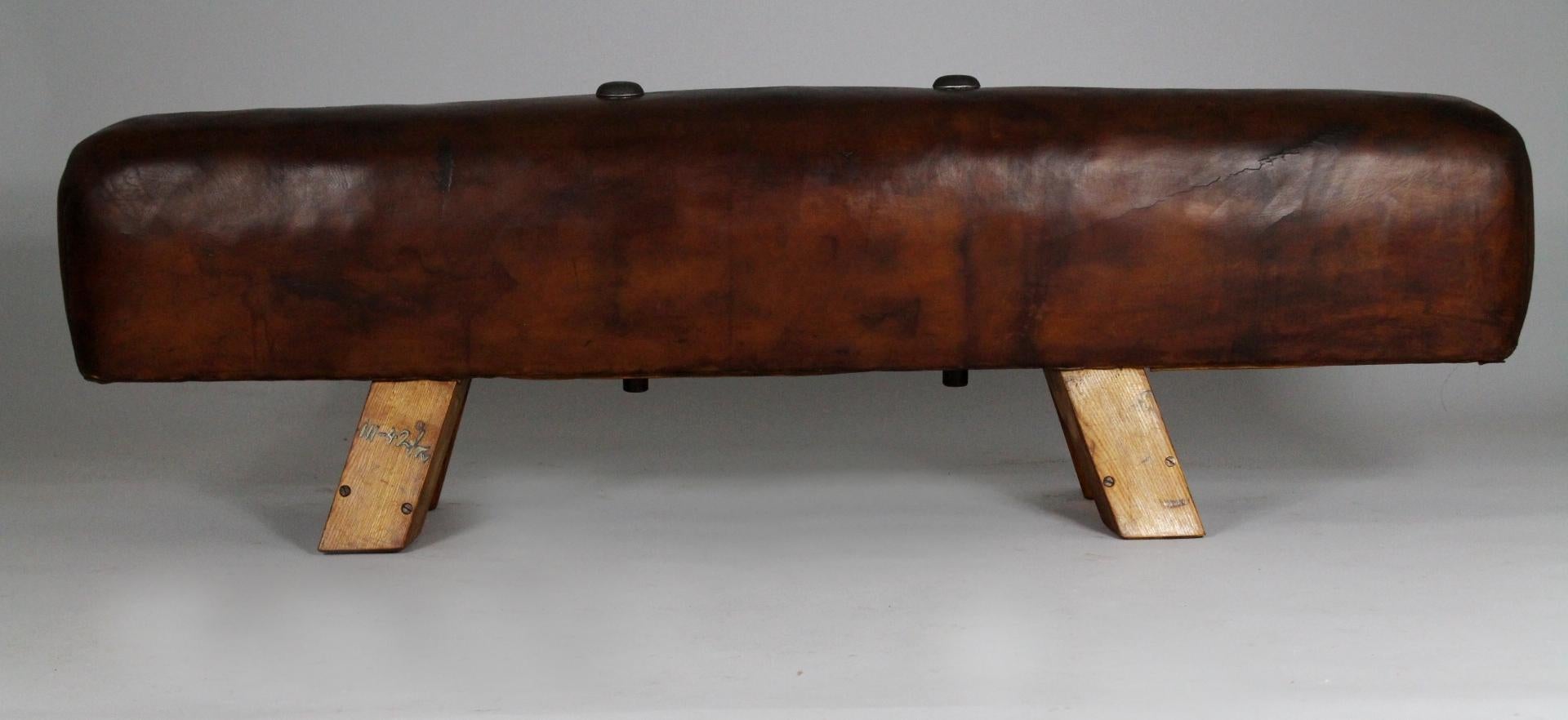 1930s Leather Gym Pommel Horse Bench In Good Condition In Cimelice, Czech republic