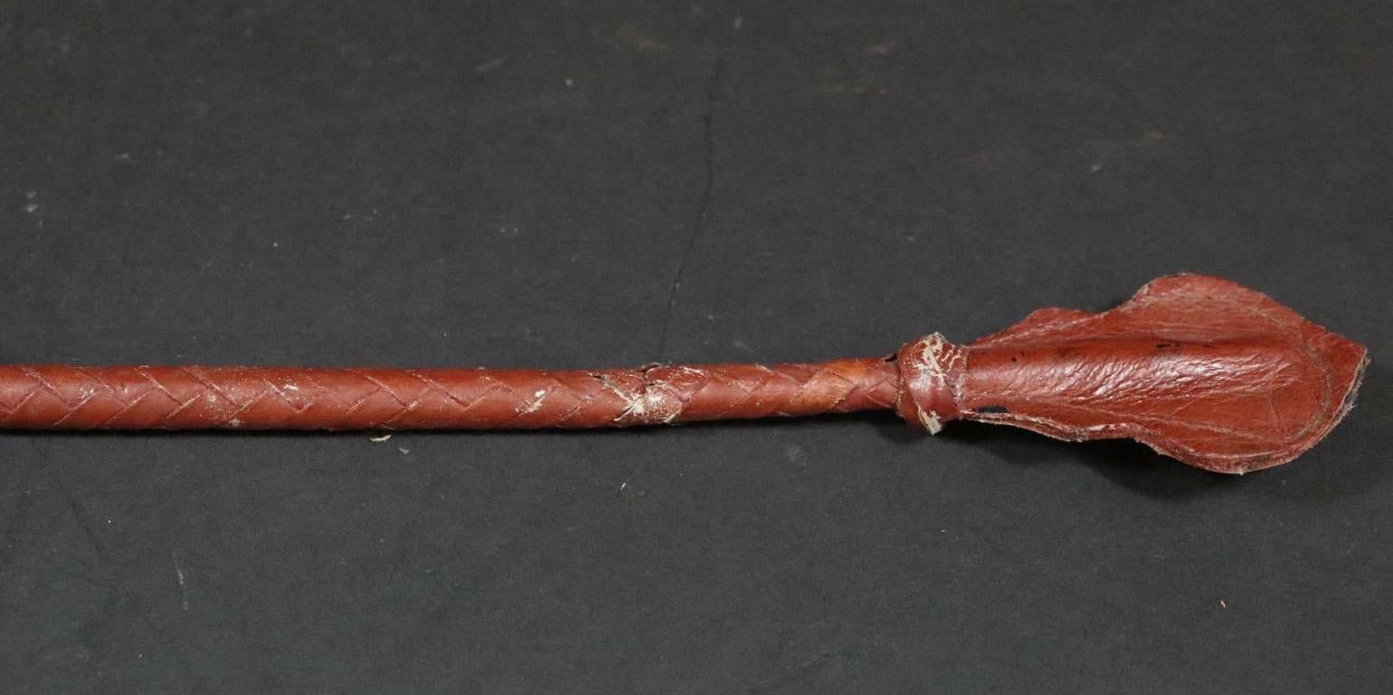 German 1930s Leather Riding Crop with Horn Hoof Handle vintage England