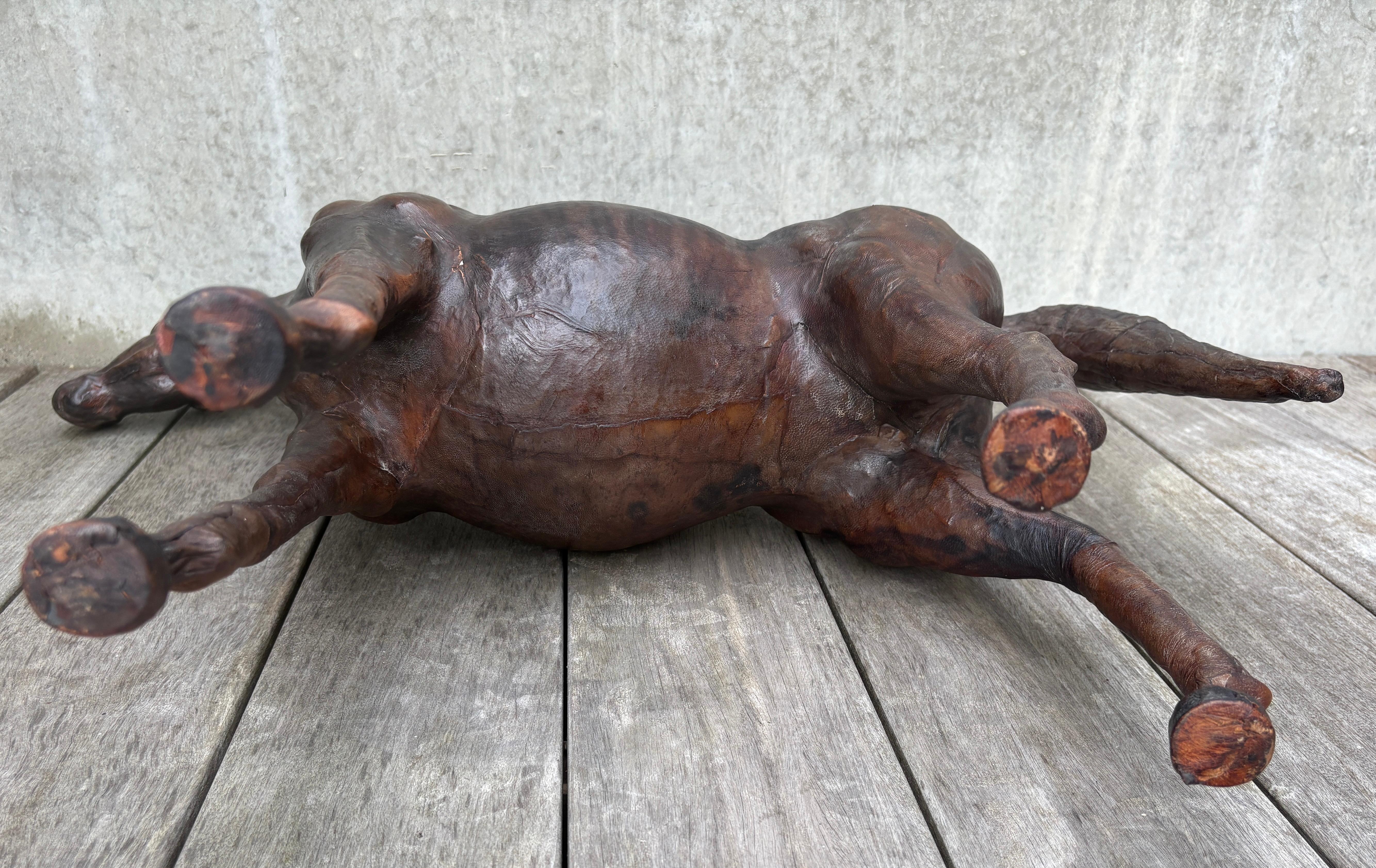 1930er Liberty of London Leder Pferd 27