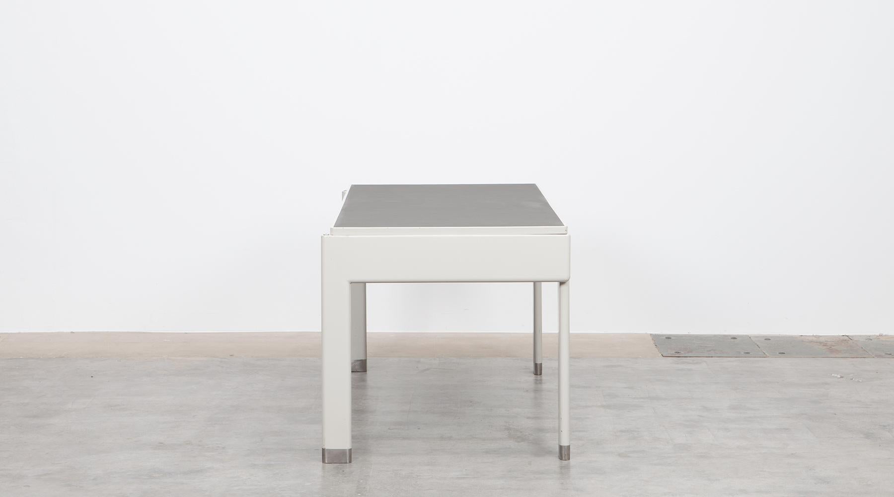 French 1930s Light Grey Steel Desk by Jean Prouvé For Sale