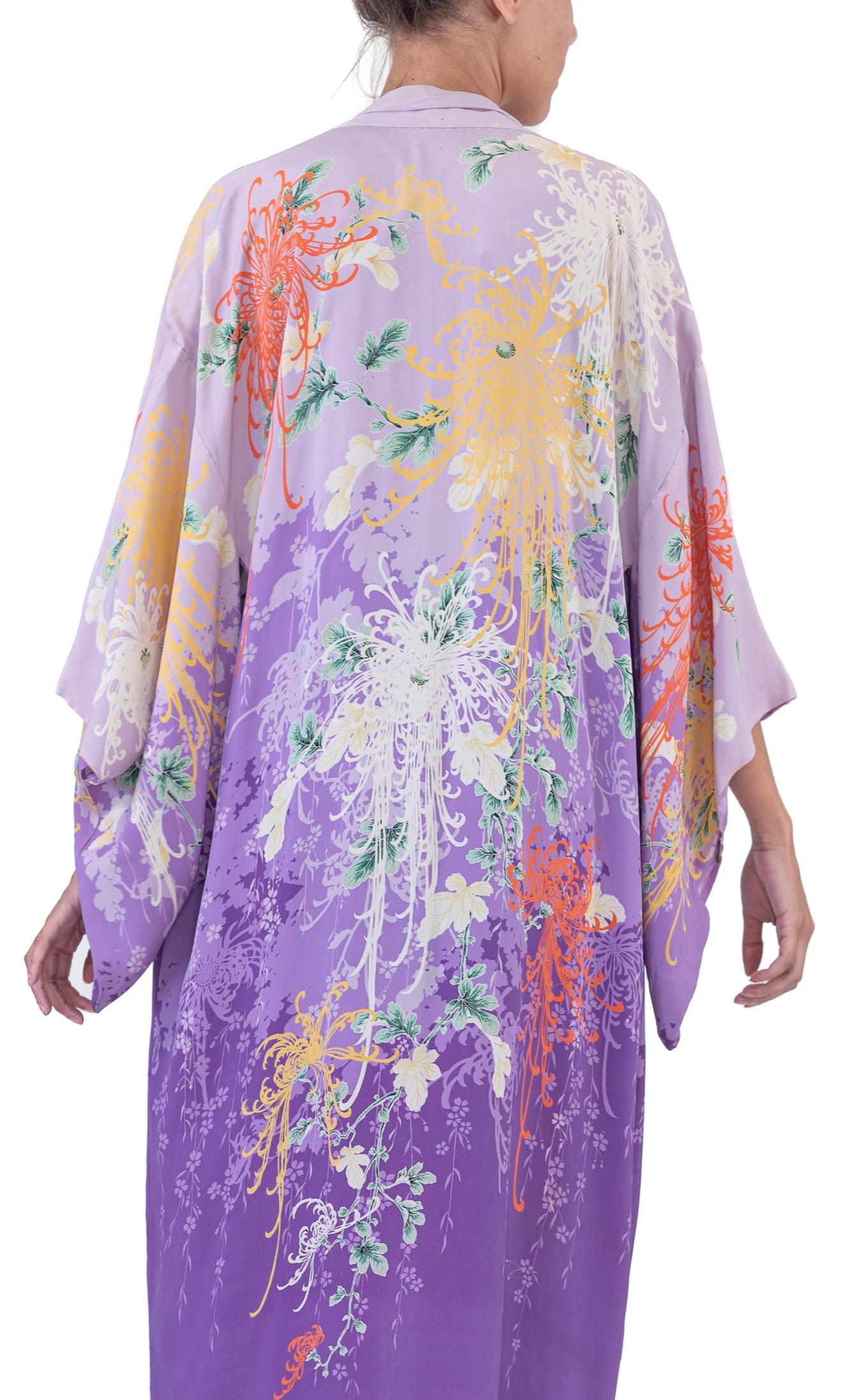 1930S Lilac Floral Rayon Japanese Import Kimono Robe For Sale 3