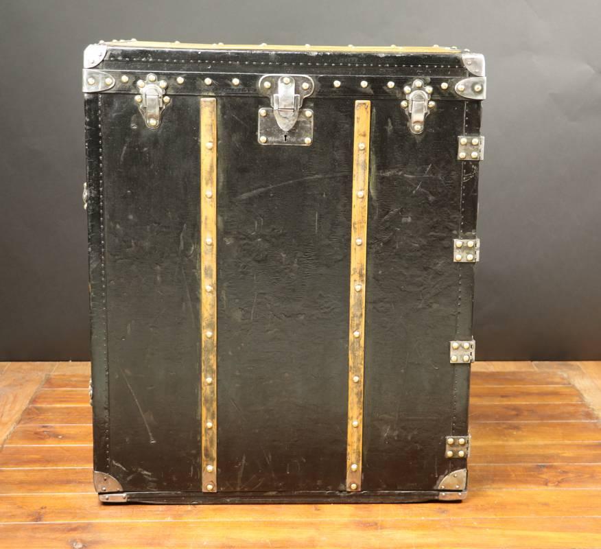 1930s Louis Vuitton Black Canvas Commode Trunk In Good Condition In Haguenau, FR