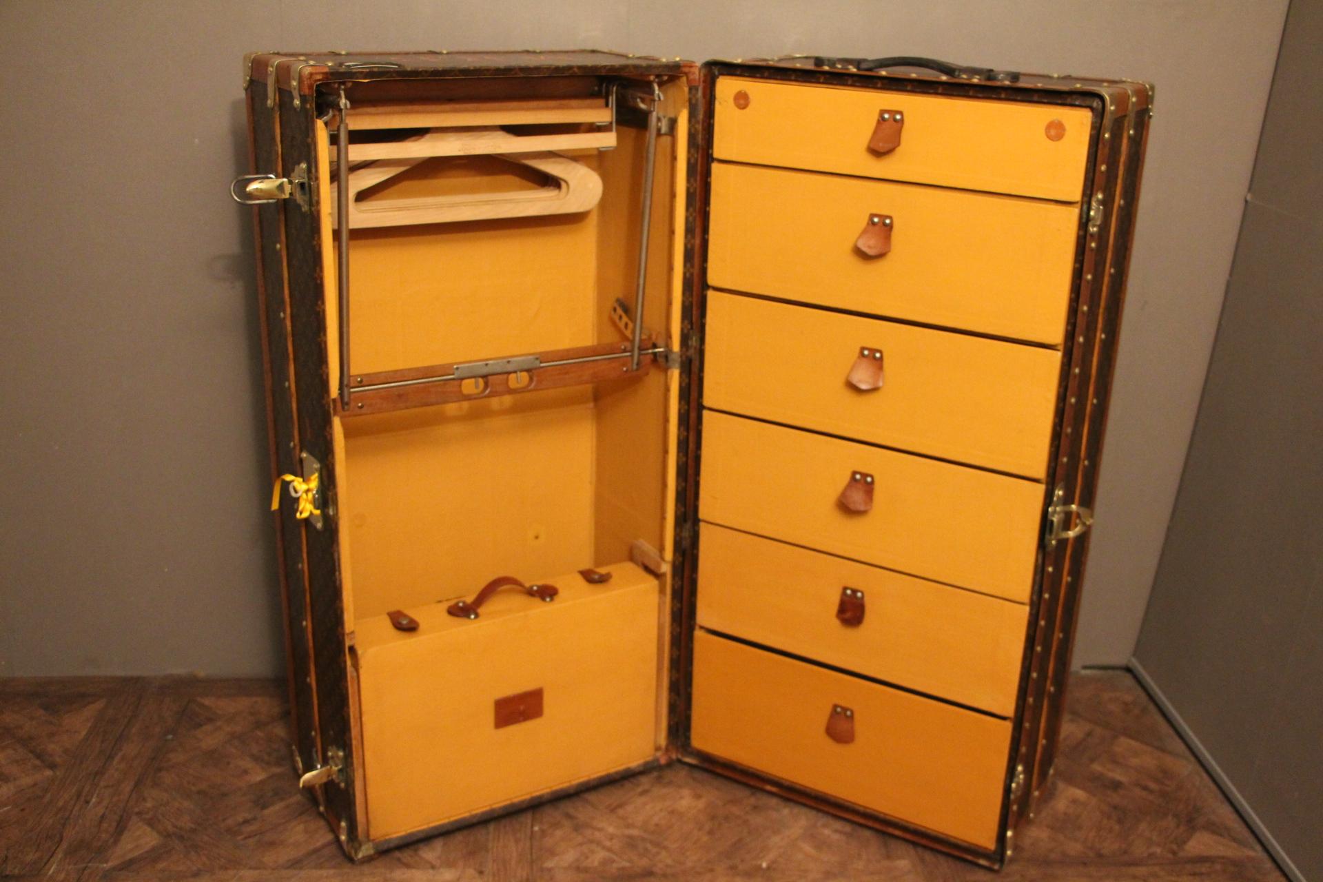 1930s Louis Vuitton Monogram Canvas and Brass Fittings Wardrobe Steamer Trunk 9
