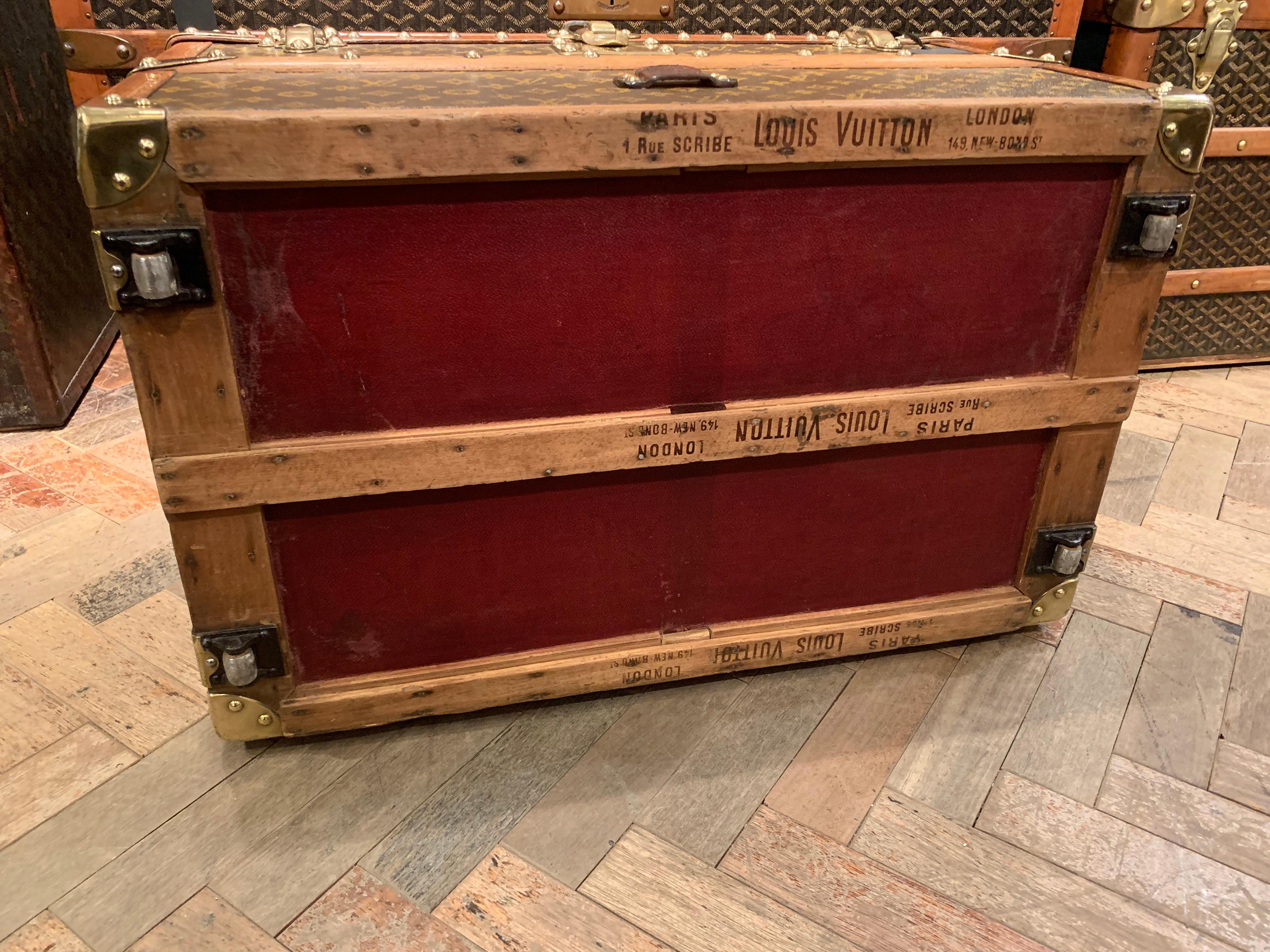 1930s Louis Vuitton Stencil Monogram Shoe Trunk 4