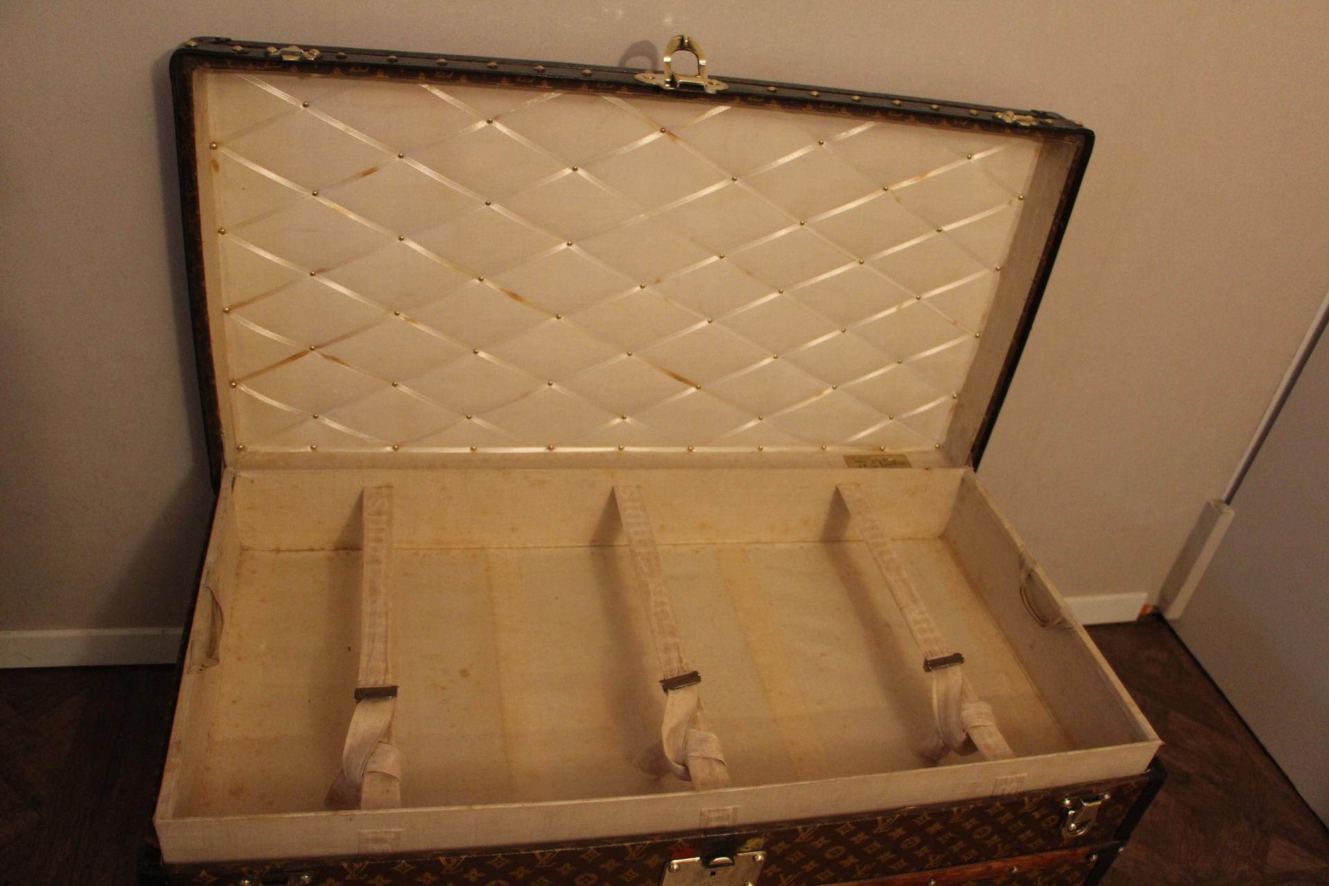 1930s Louis Vuitton Trunk in Monogram Canvas, Louis Vuitton Steamer Trunk 6