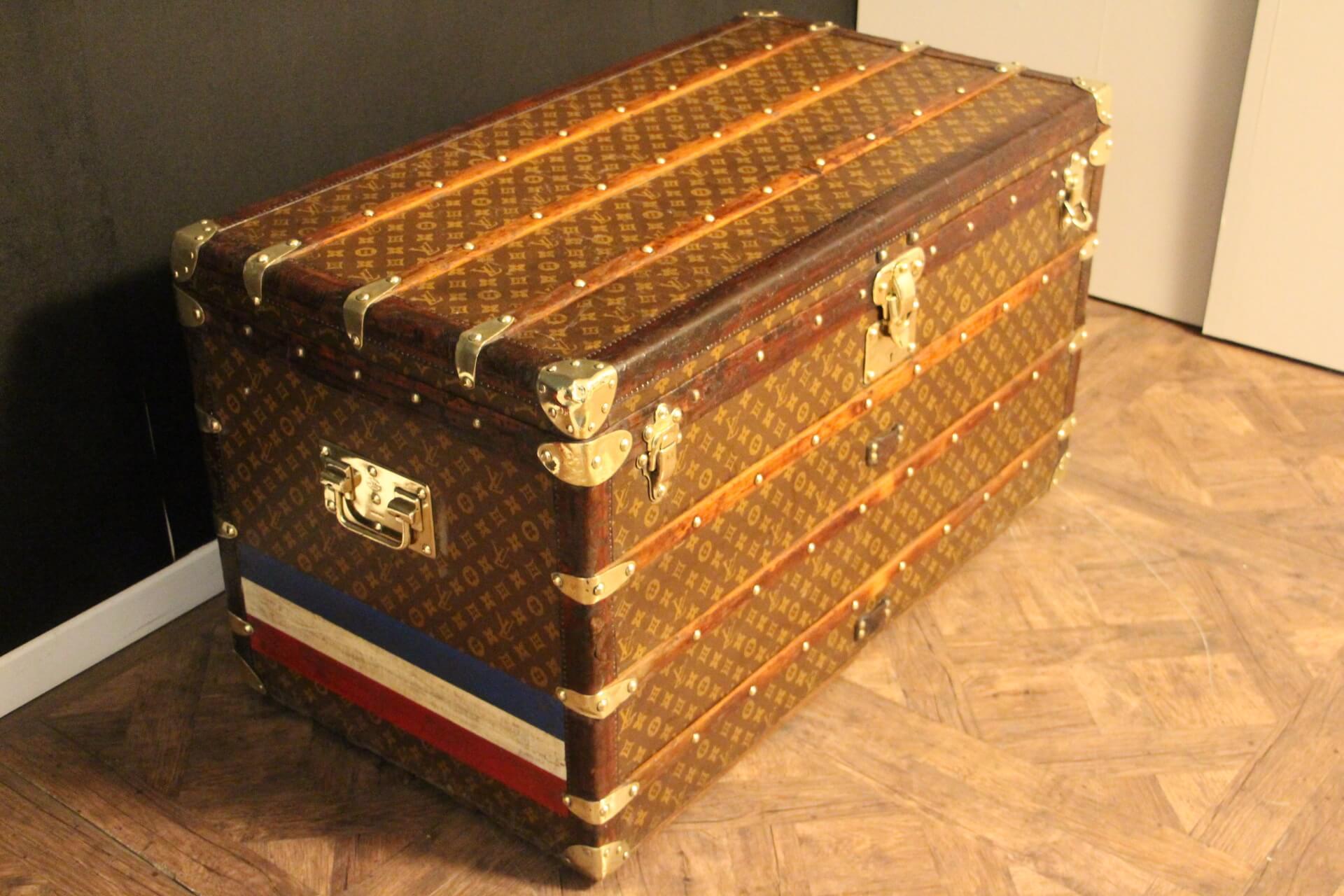 1930's Louis Vuitton Trunk, Louis Vuitton Courrier Steamer Trunk 13