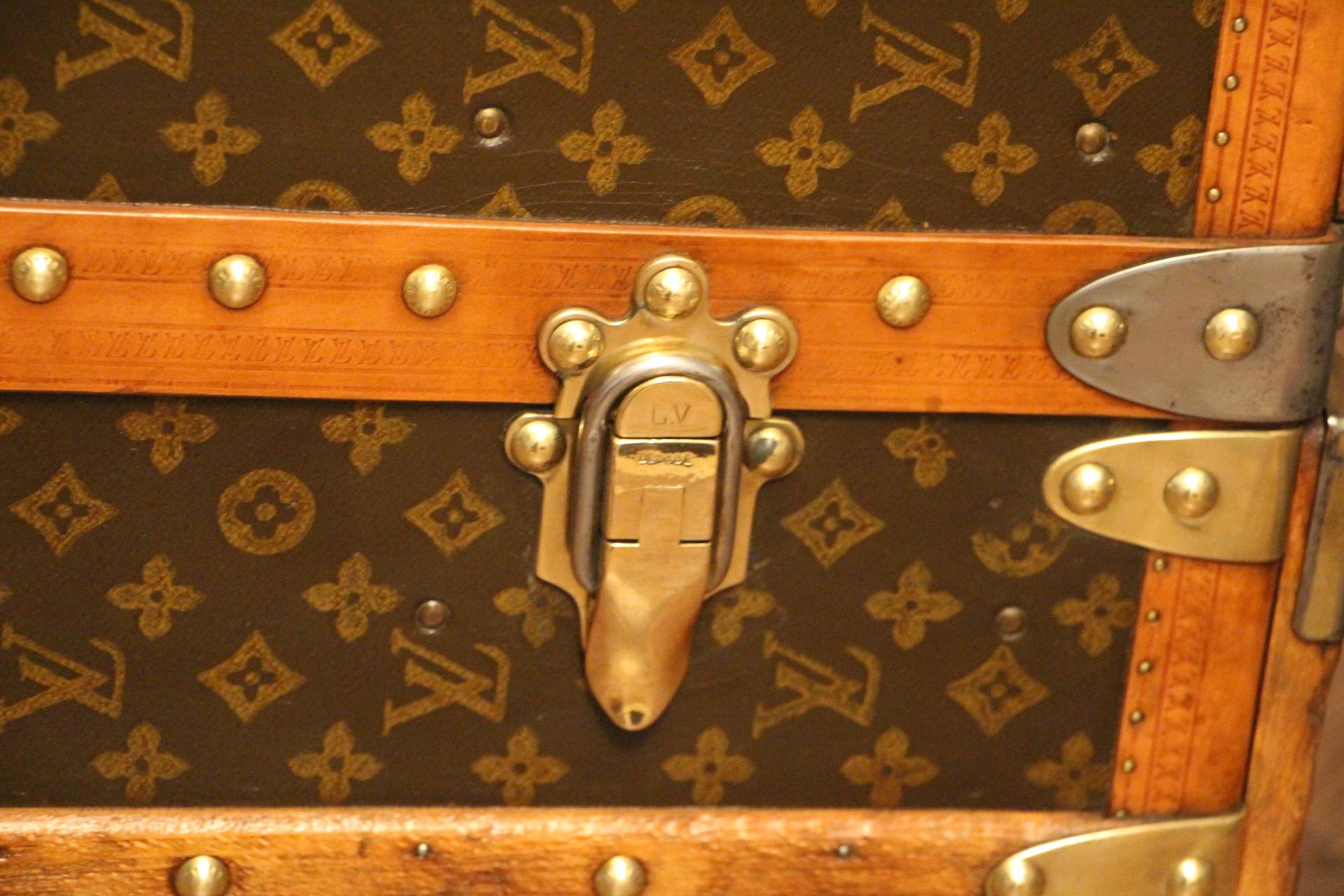 1930s Louis Vuitton Wardrobe Trunk in Monogram, Double Hanging Section 1