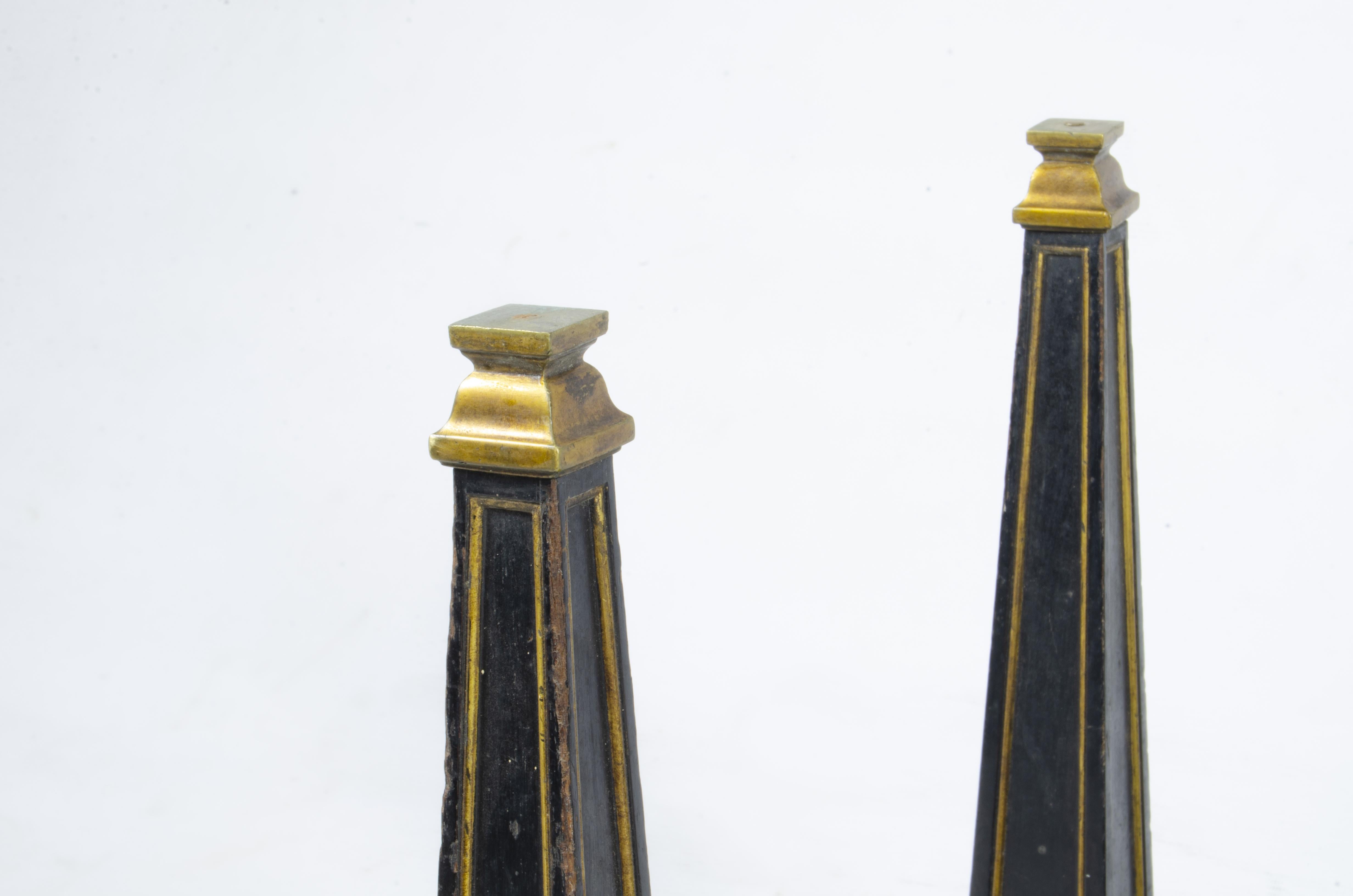 Métal Table basse Louis XVI des années 1930 en bois et bronze doré de Chanaux & Pelletier, France en vente
