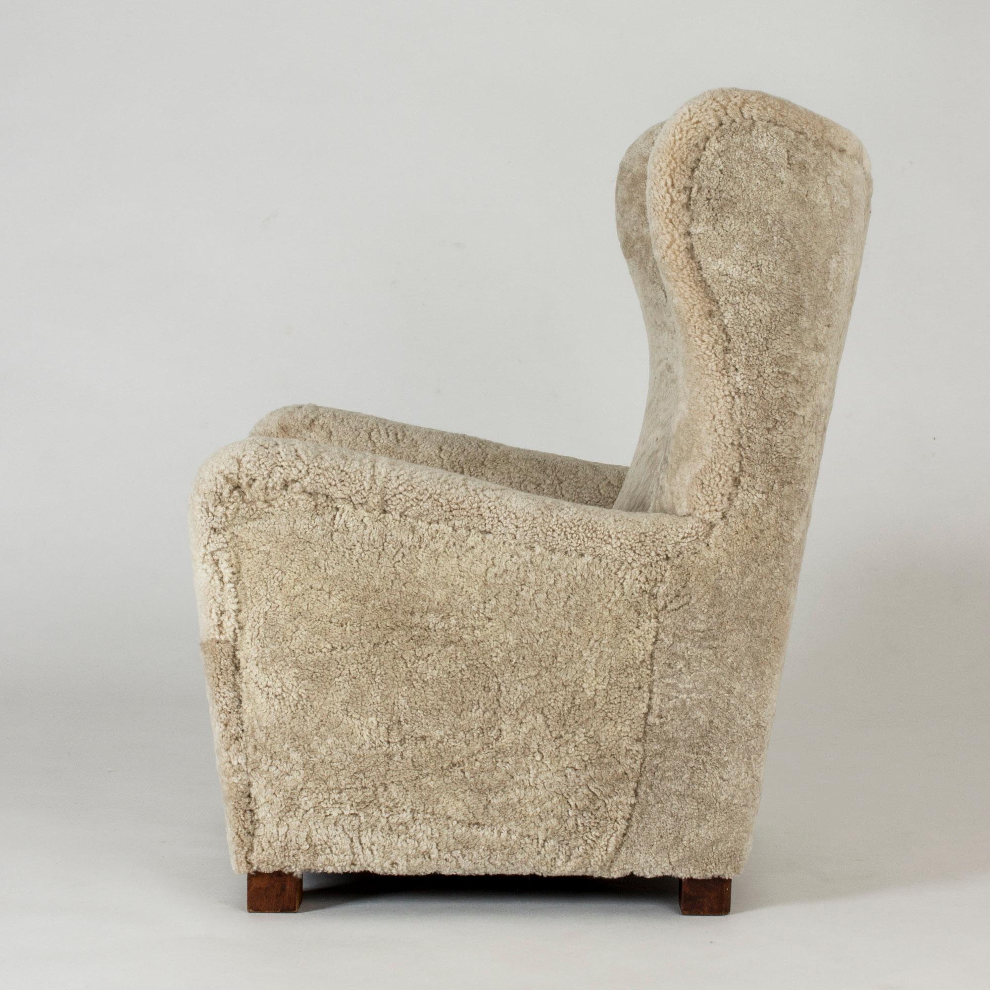 Scandinavian Modern 1930s Lounge Chair from Fritz Hansen
