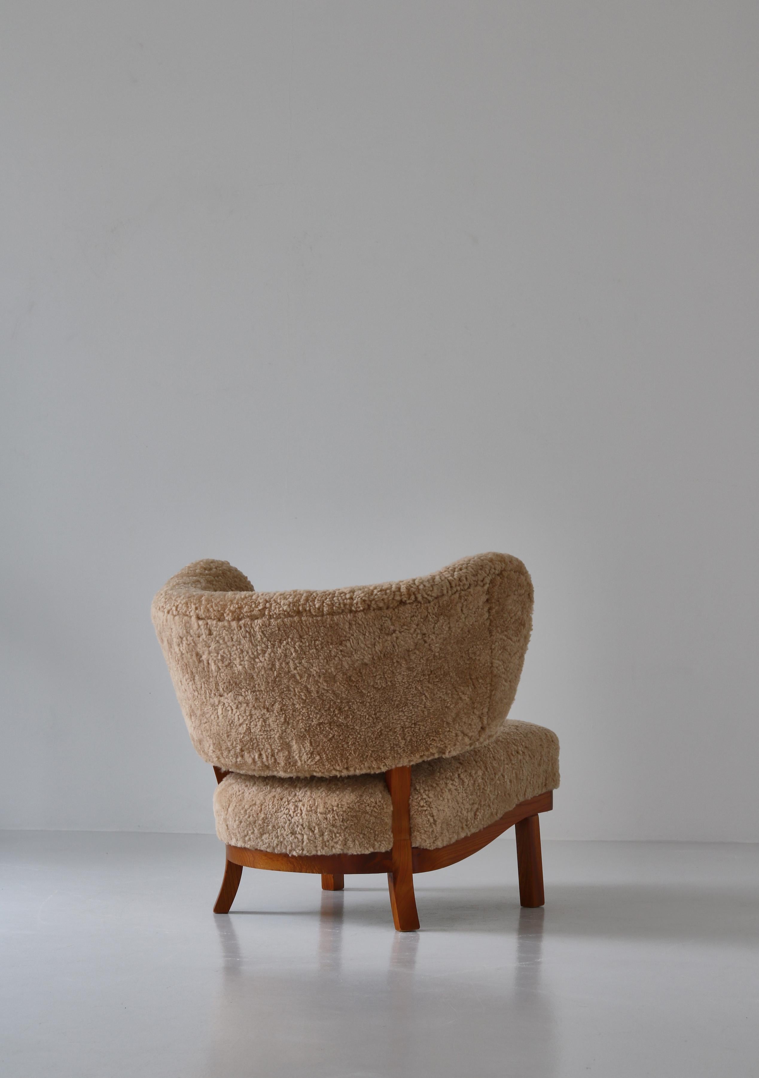 Lambskin 1930s Lounge Chair in Sheepskin, Otto Schulz for Boet, Scandinavian Modern For Sale