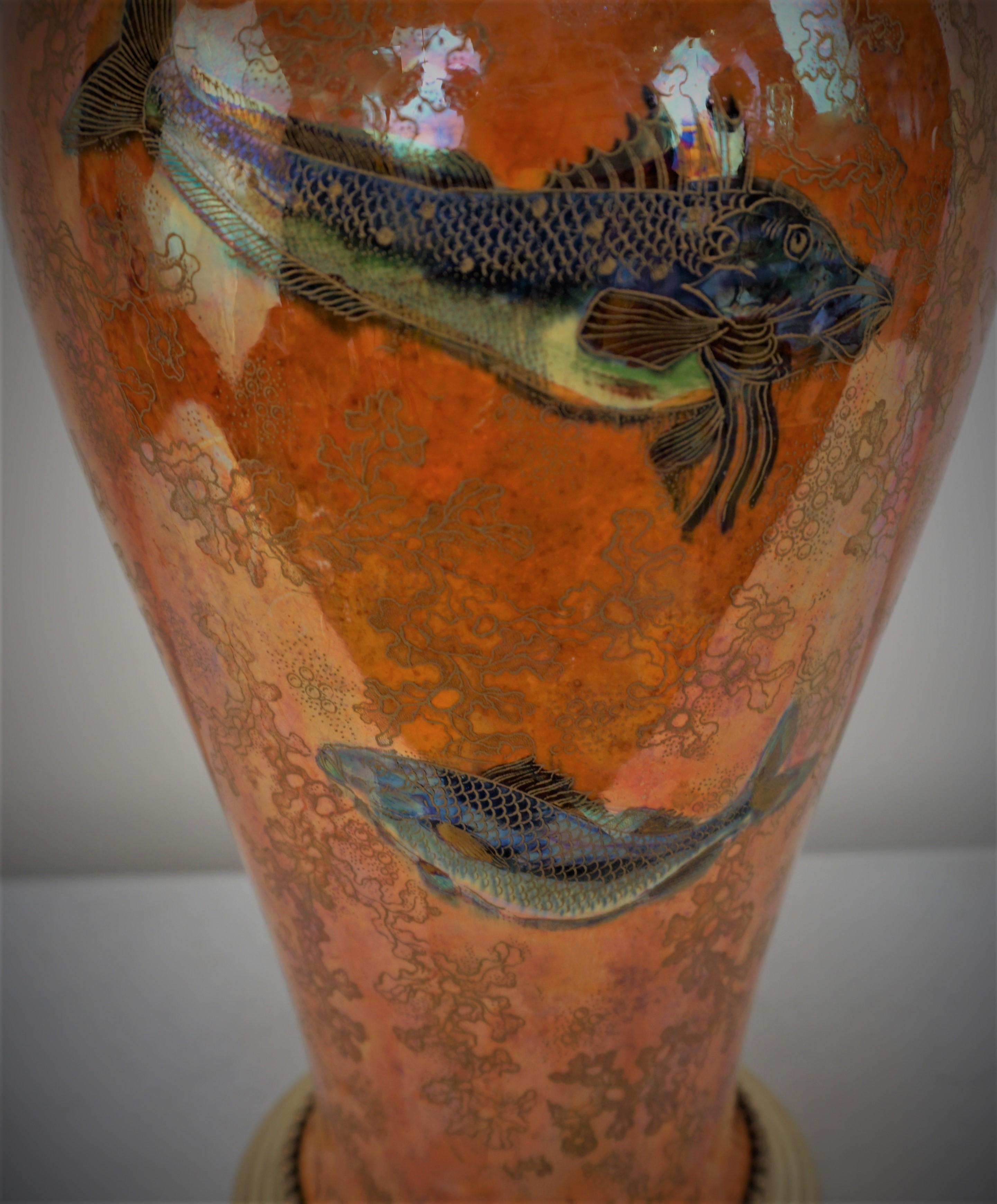 1930's Lustre Porcelain Fish Design Table lamp 3