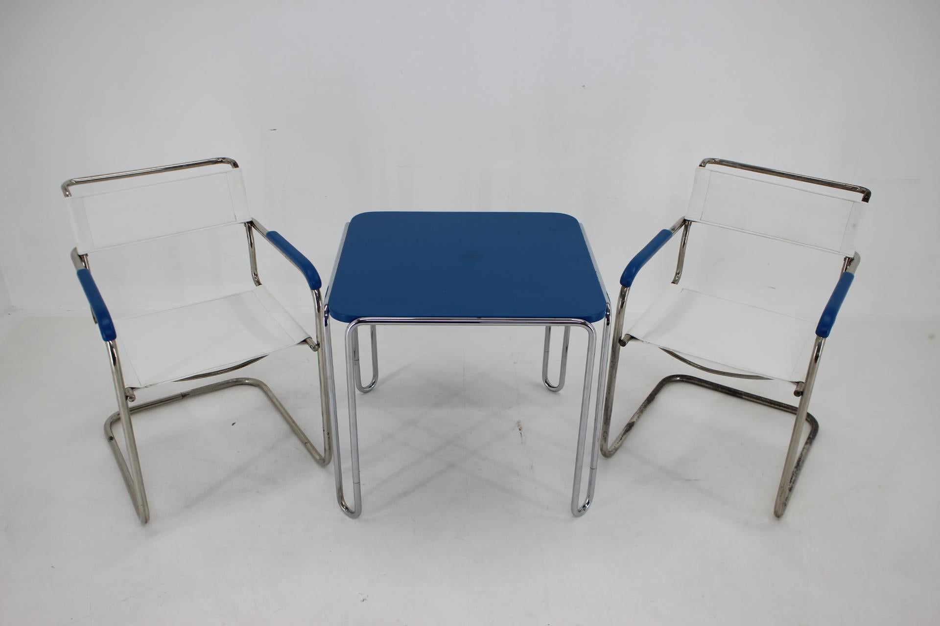 Czech 1930s M. Breuer Set of  B10 Bauhaus Tubular Table + B34 Armachairs by M. Melder For Sale