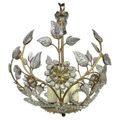 Lustre de style Maison Bagues des années 1930 en laiton et cristal floral