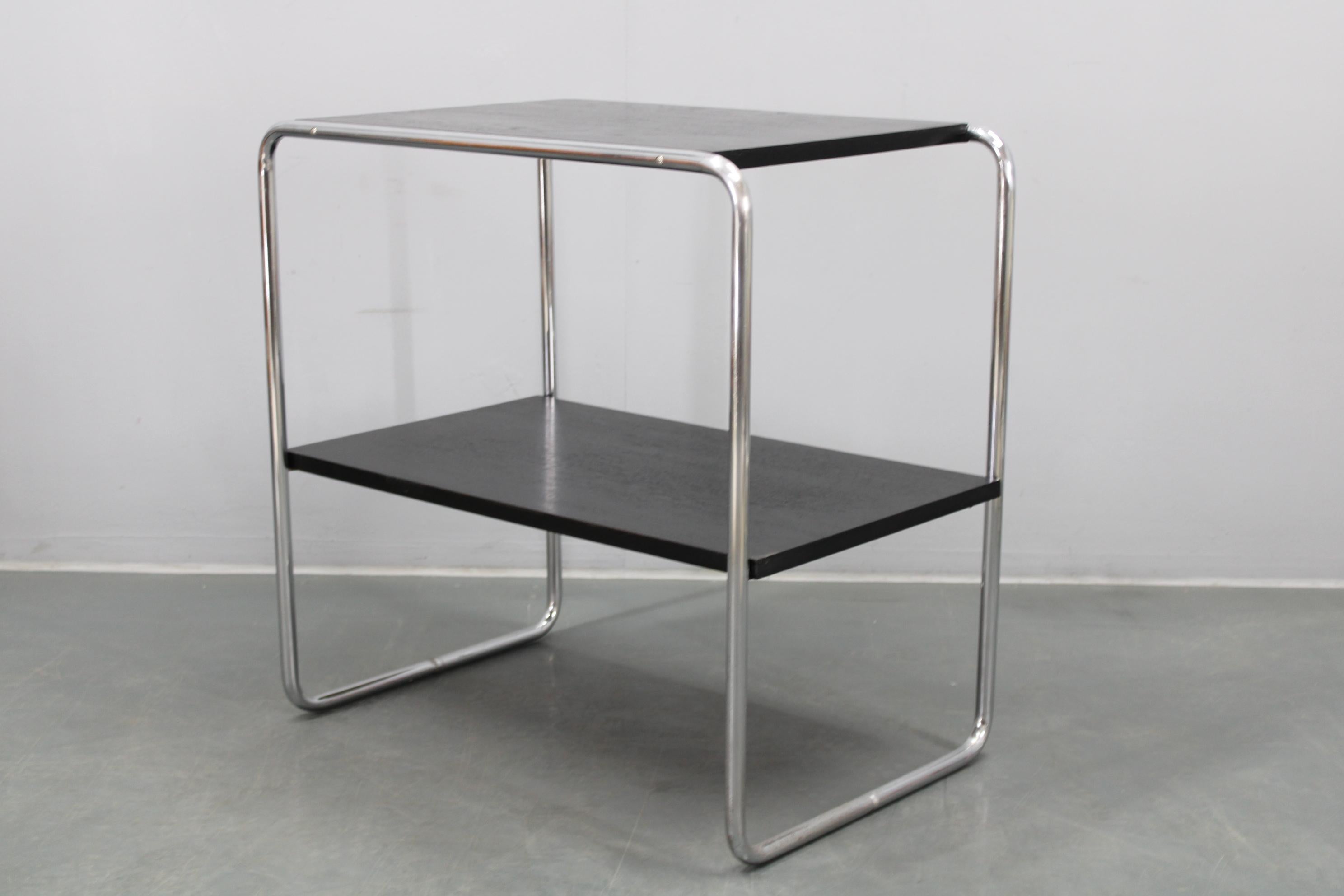 -  Wooden parts has been refurbished 
- Chrome layer in good original condition with minor signs of use 