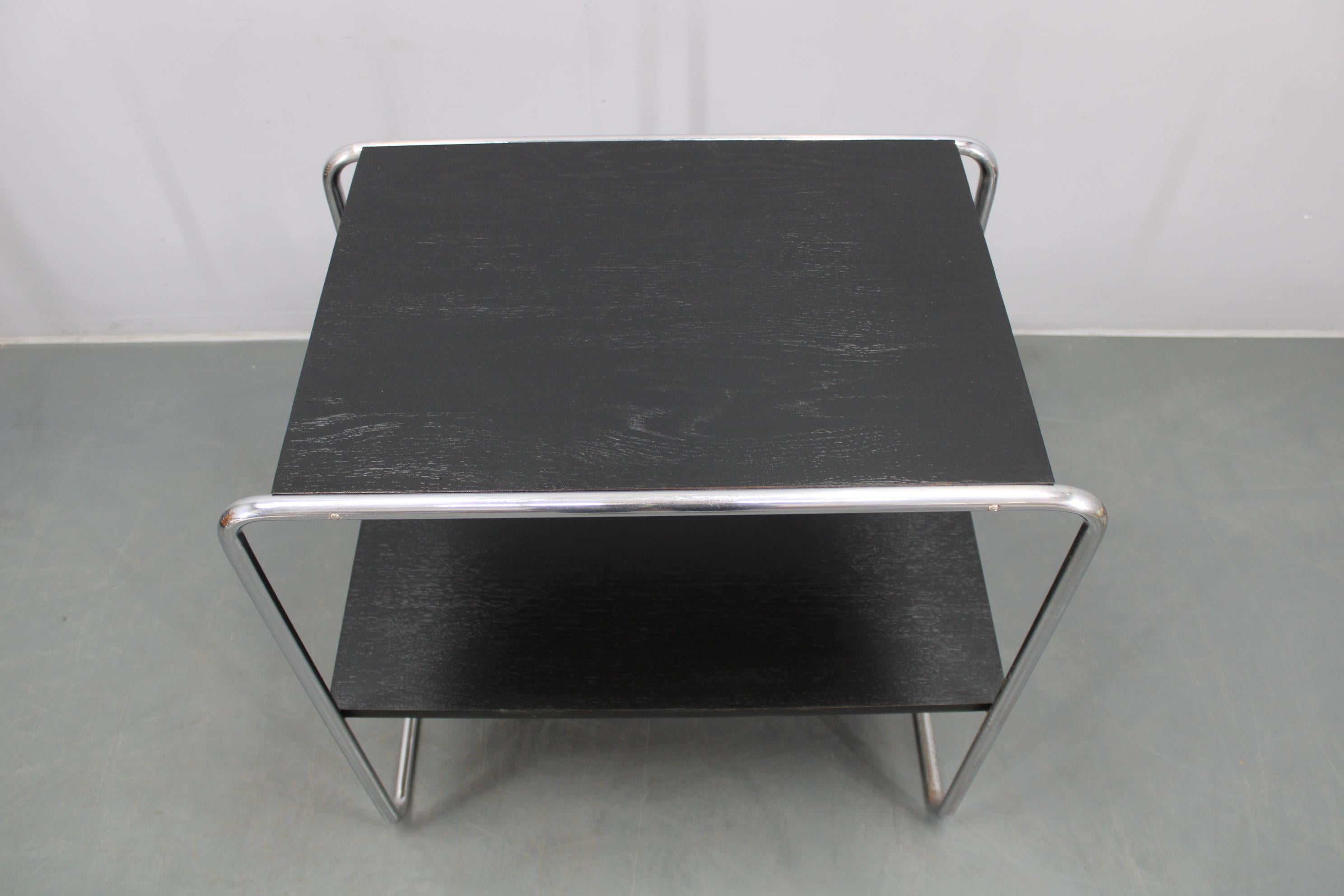 1930s Marcel Breuer Bauhaus Tubular Console Table, Model B12, Czechoslovakia Bon état - En vente à Praha, CZ