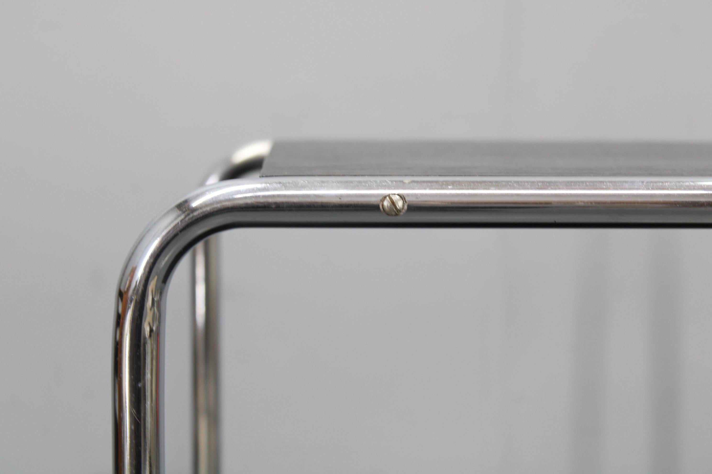 Chrome 1930s Marcel Breuer Bauhaus Tubular Console Table, Model B12, Czechoslovakia en vente
