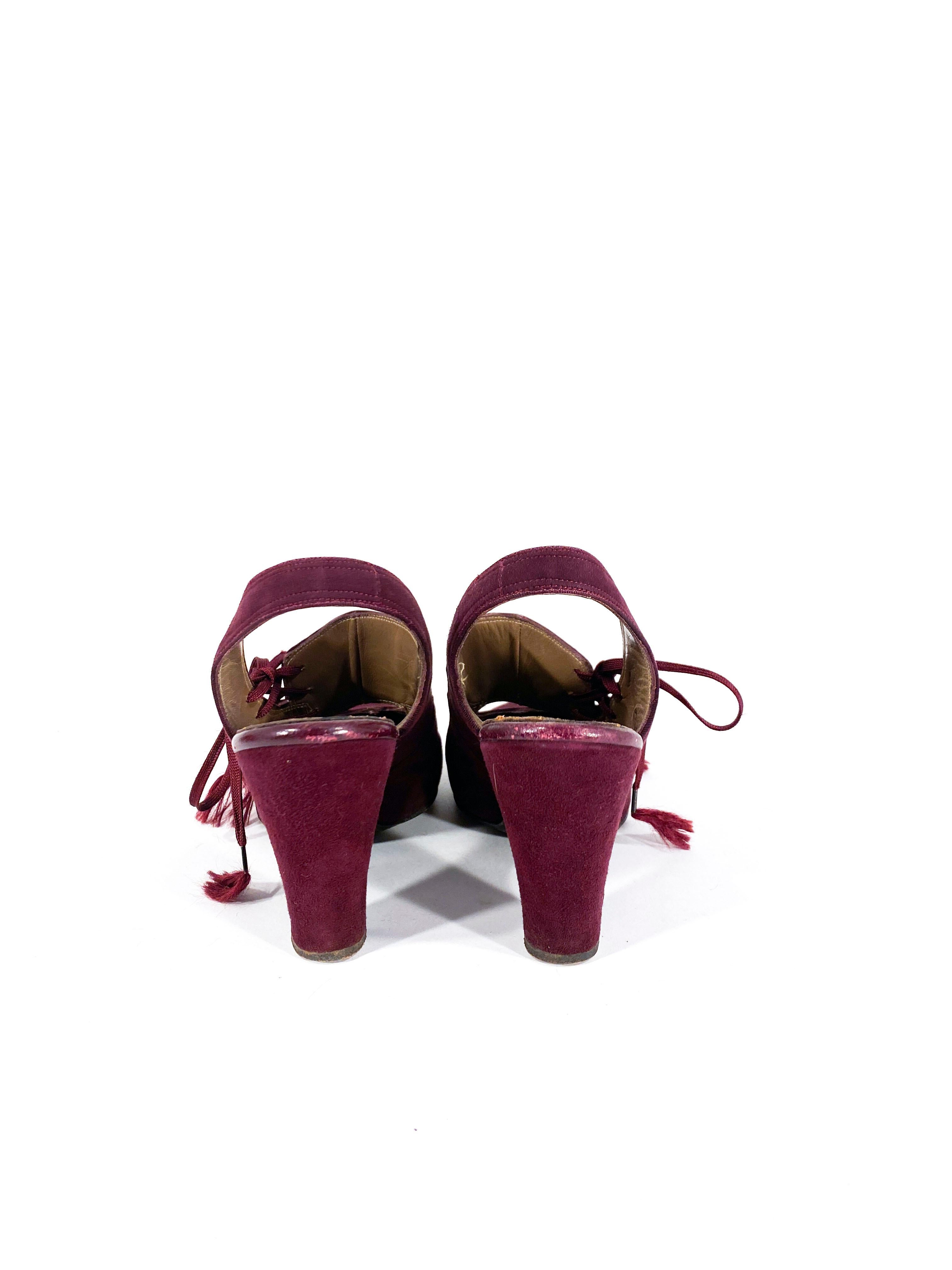 Chaussures à talons en daim marron avec bride arrière, années 1930 Pour femmes en vente