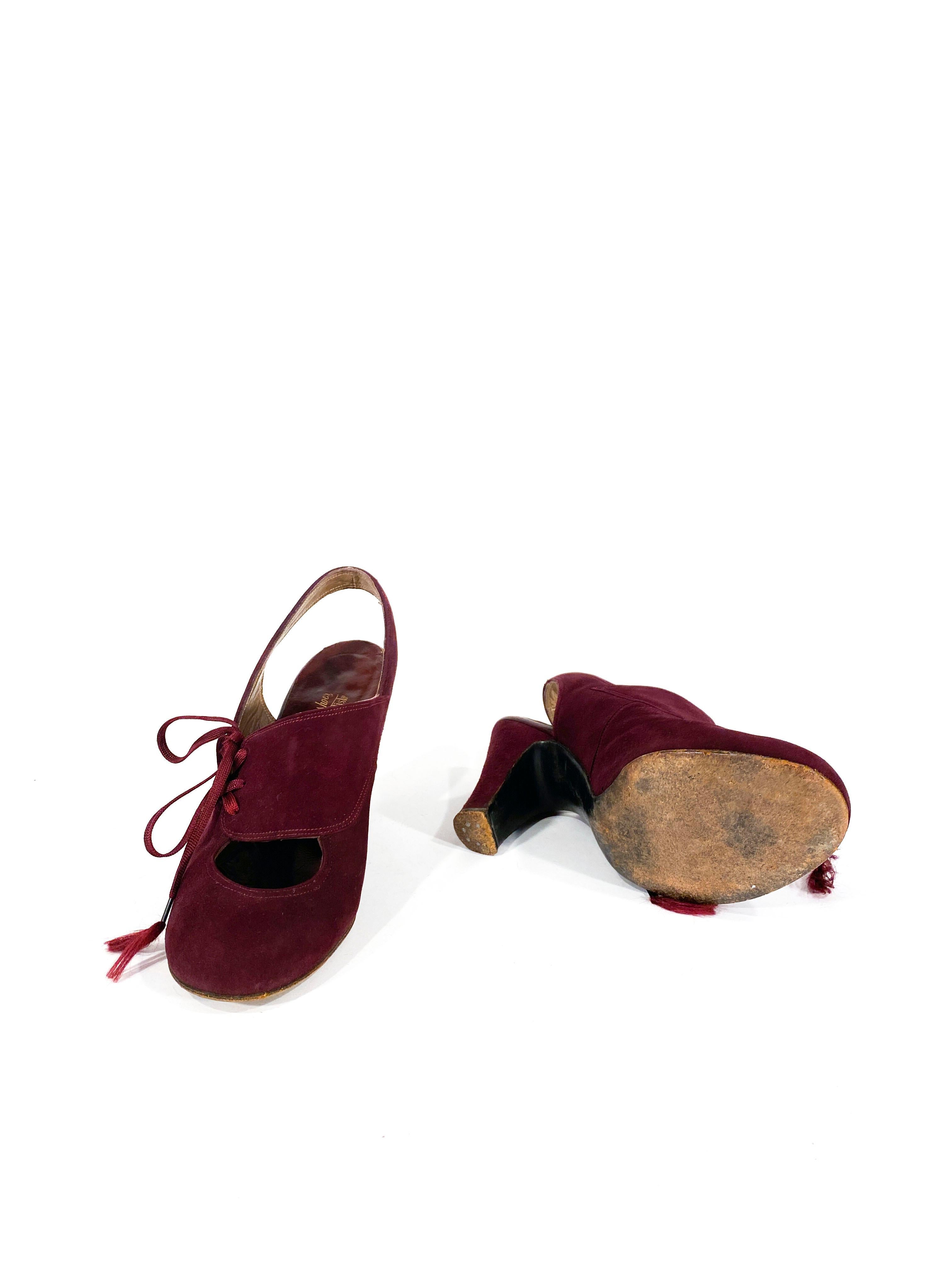 1930s Maroon Suede Sling-back Heels In Good Condition For Sale In San Francisco, CA