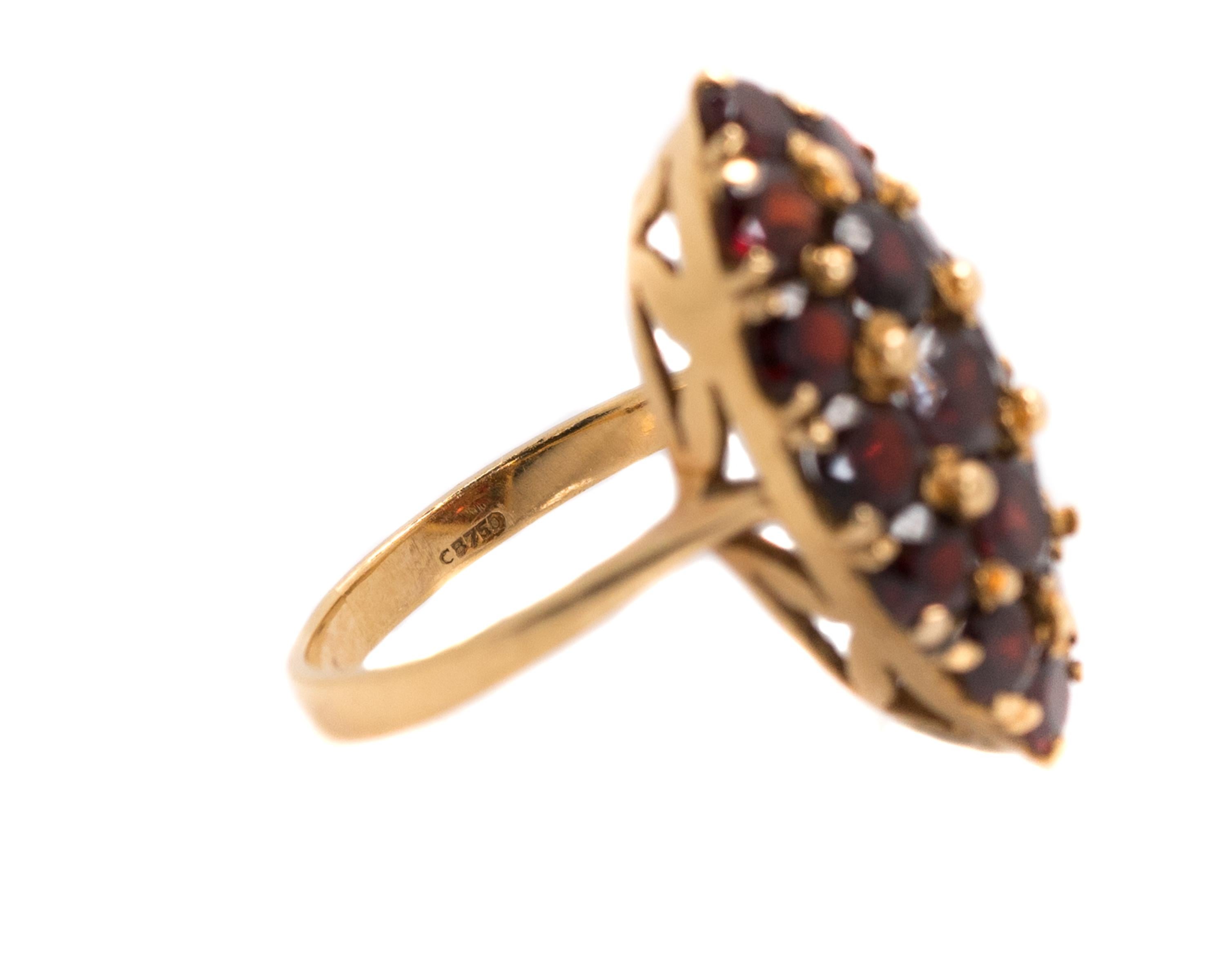 1930s Marquise 3.2 Carat Garnet Navette Ring, 18 Karat Yellow Gold In Good Condition In Atlanta, GA