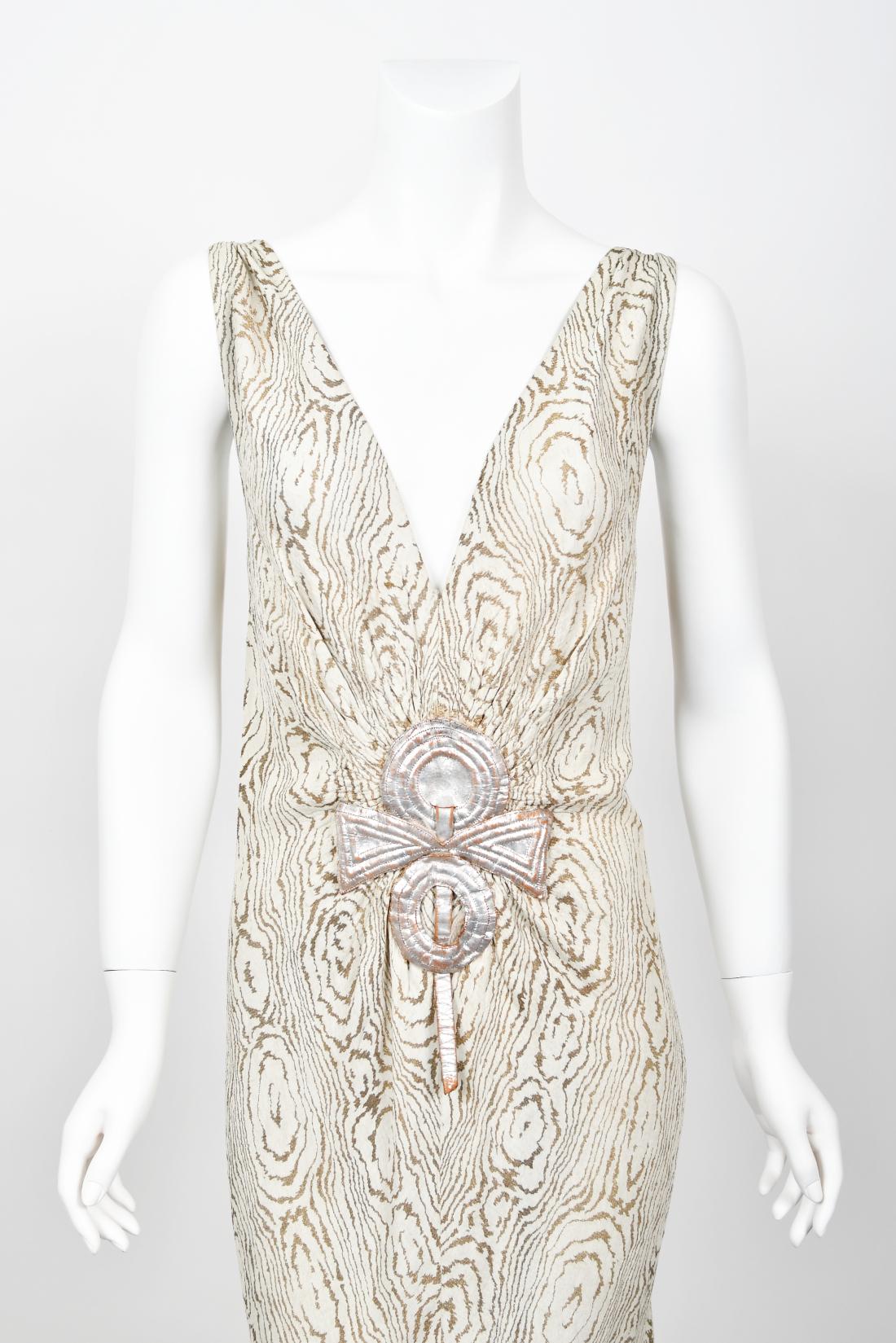 1930's Metallic Wood-Patterned Lamé Deco Appliqué Bias-Cut Trained Bridal Gown 4