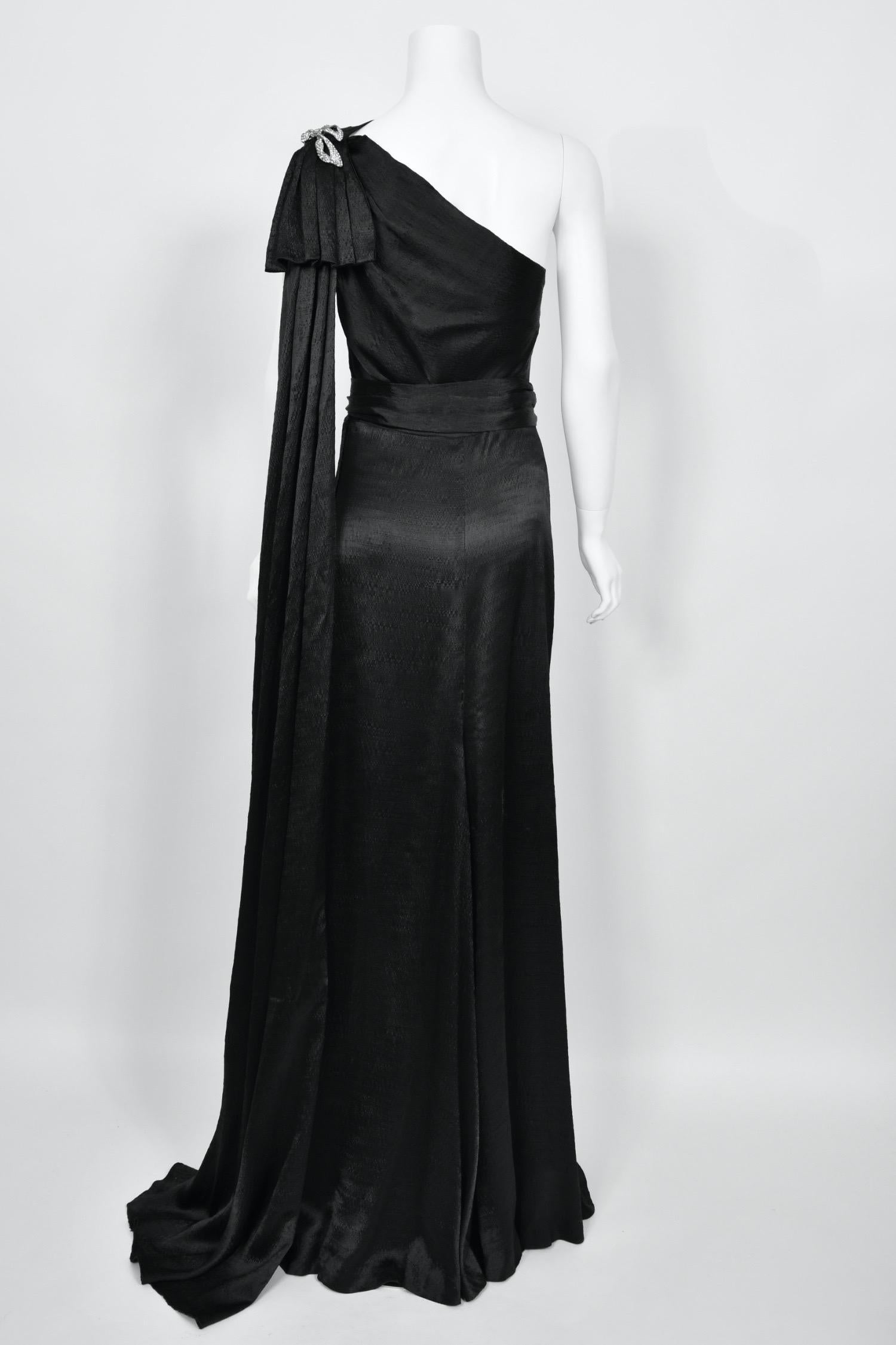 1930's Milgrim Couture Black Silk Rhinestone Deco-Bows Asymmetric Trained Gown For Sale 9