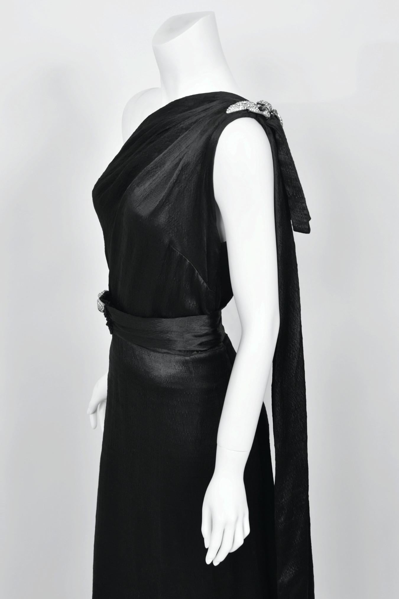 1930's Milgrim Couture Black Silk Rhinestone Deco-Bows Asymmetric Trained Gown For Sale 4