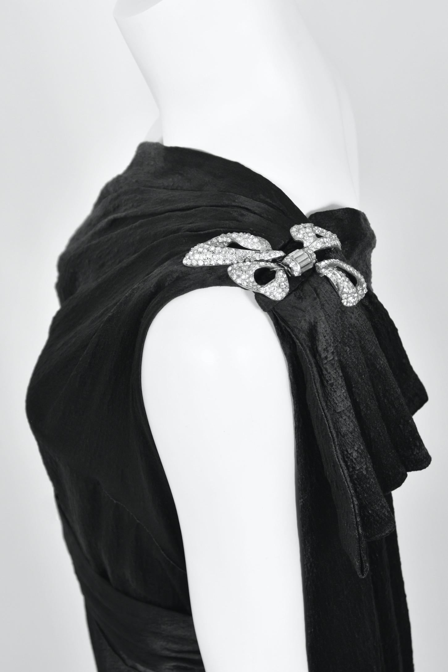 1930's Milgrim Couture Black Silk Rhinestone Deco-Bows Asymmetric Trained Gown For Sale 5